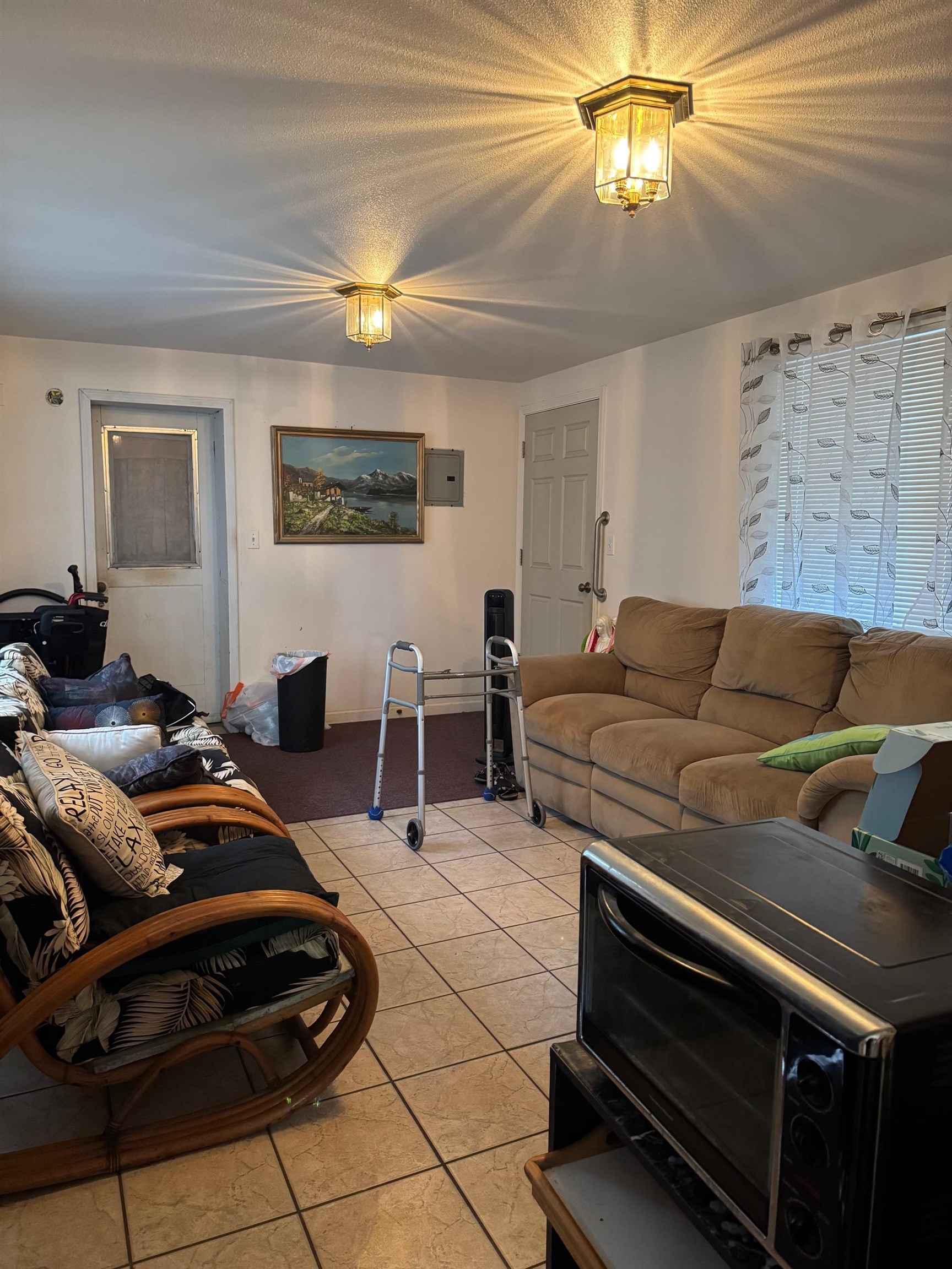 2003  Kahekili Hwy , Wailuku home - photo 28 of 41