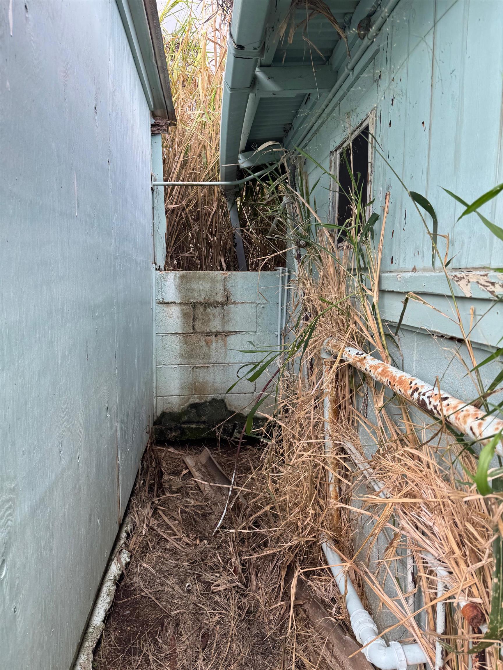 2003  Kahekili Hwy , Wailuku home - photo 40 of 41