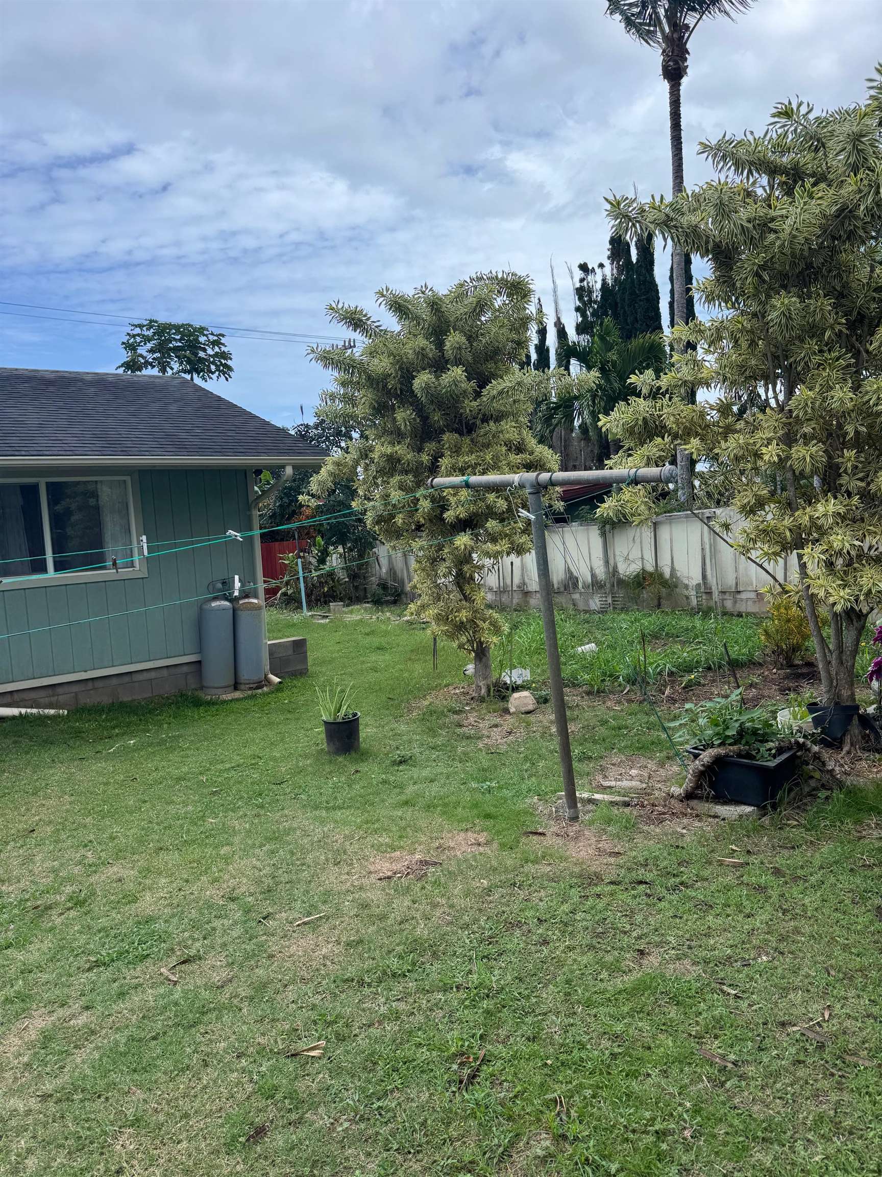 2003  Kahekili Hwy , Wailuku home - photo 5 of 41