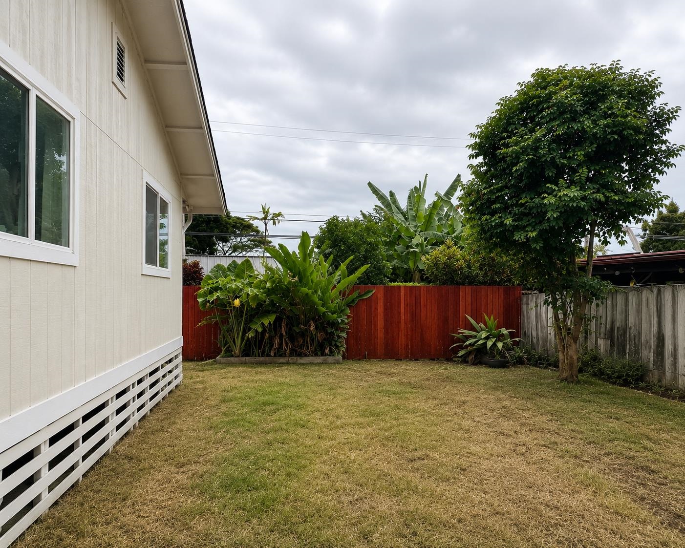 2003  Kahekili Hwy , Wailuku home - photo 3 of 13