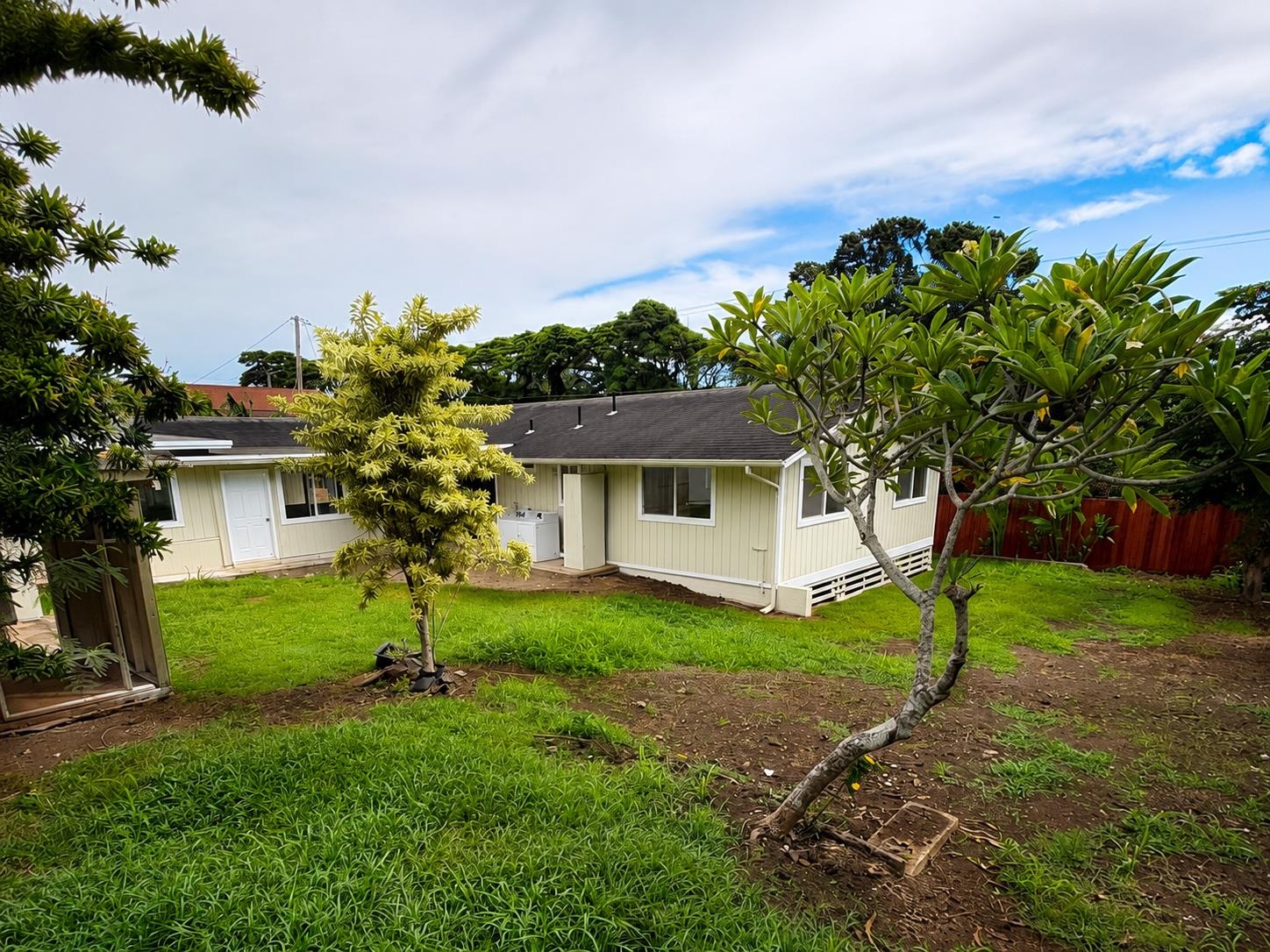 2003  Kahekili Hwy , Wailuku home - photo 21 of 48