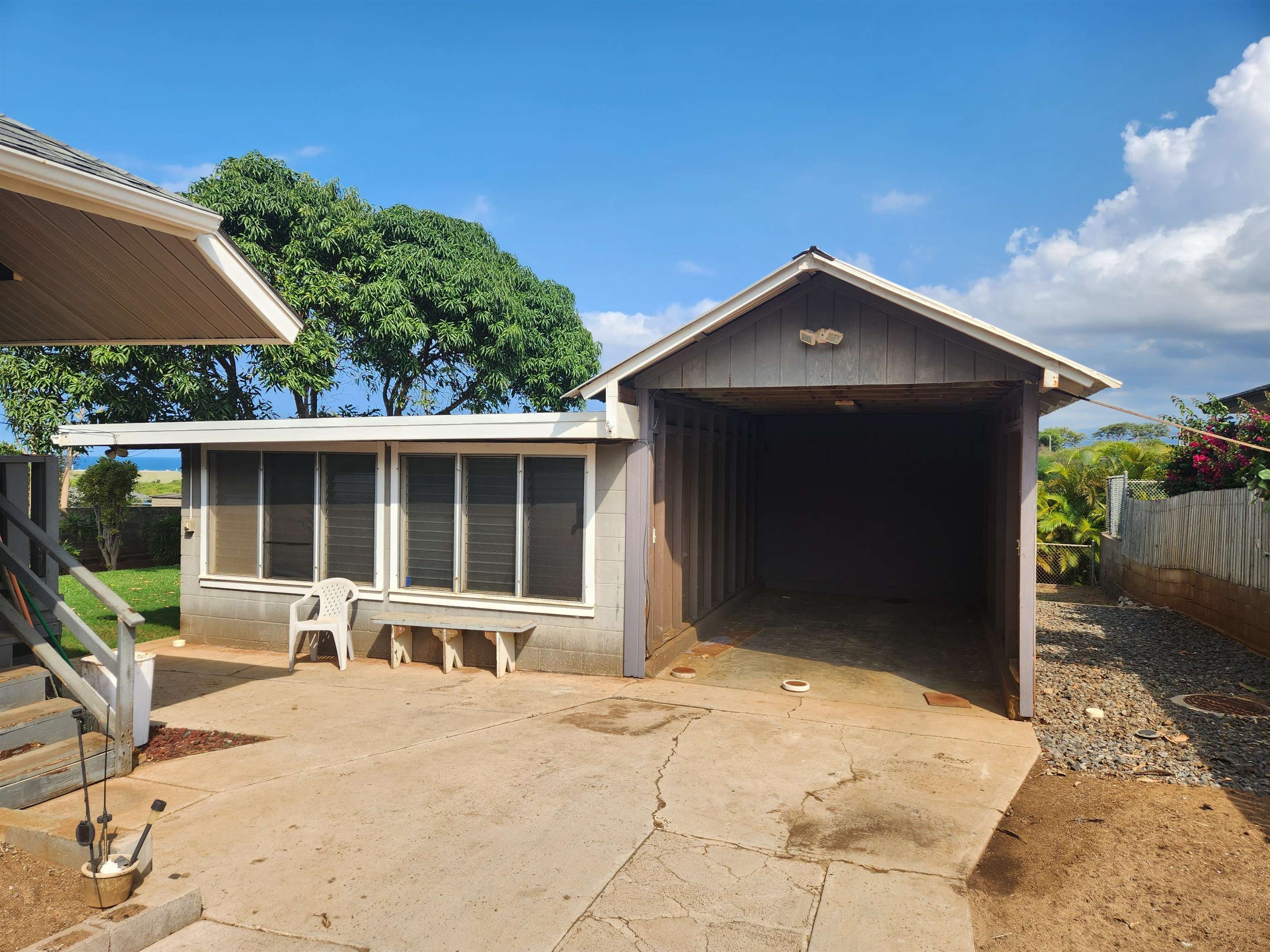 202  Nakoa Dr , Wailuku home - photo 13 of 21