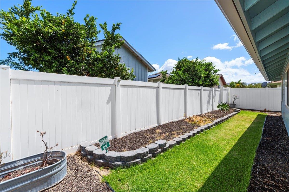 203  Anamuli St , Kahului home - photo 5 of 26