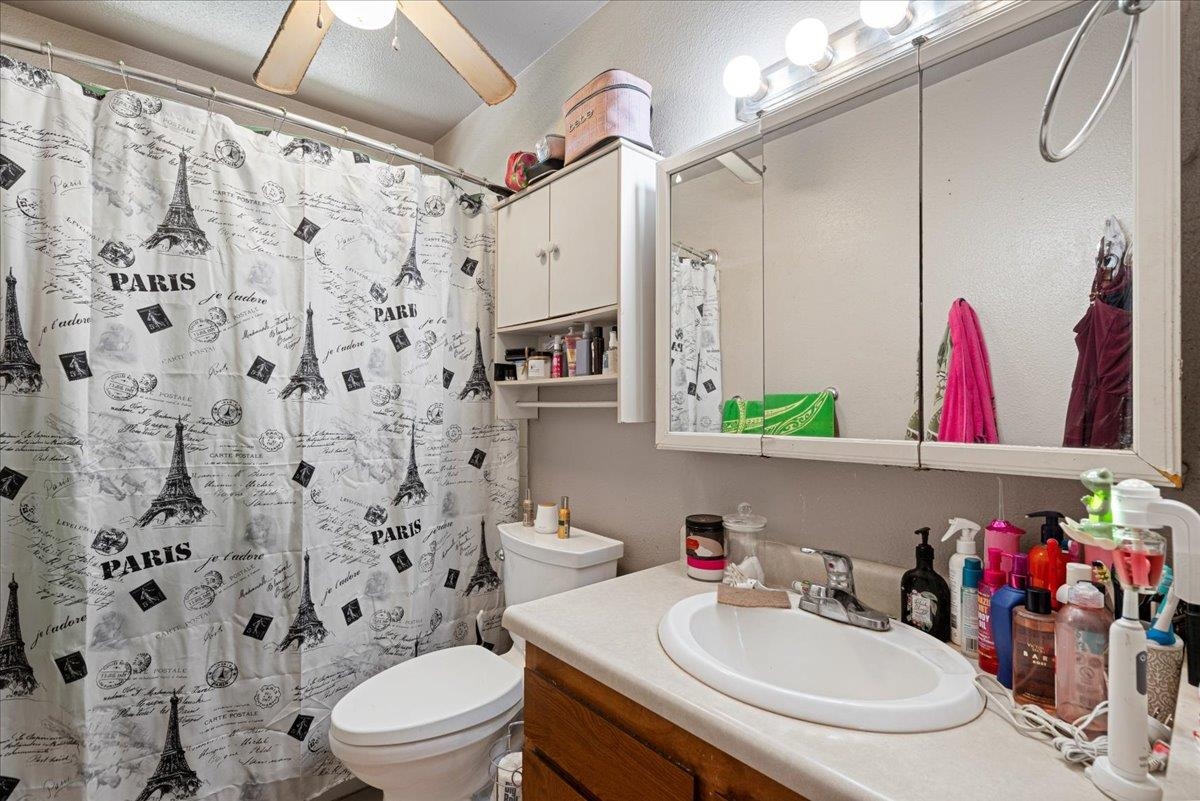 203  Hoalike St , Kihei home - photo 13 of 17