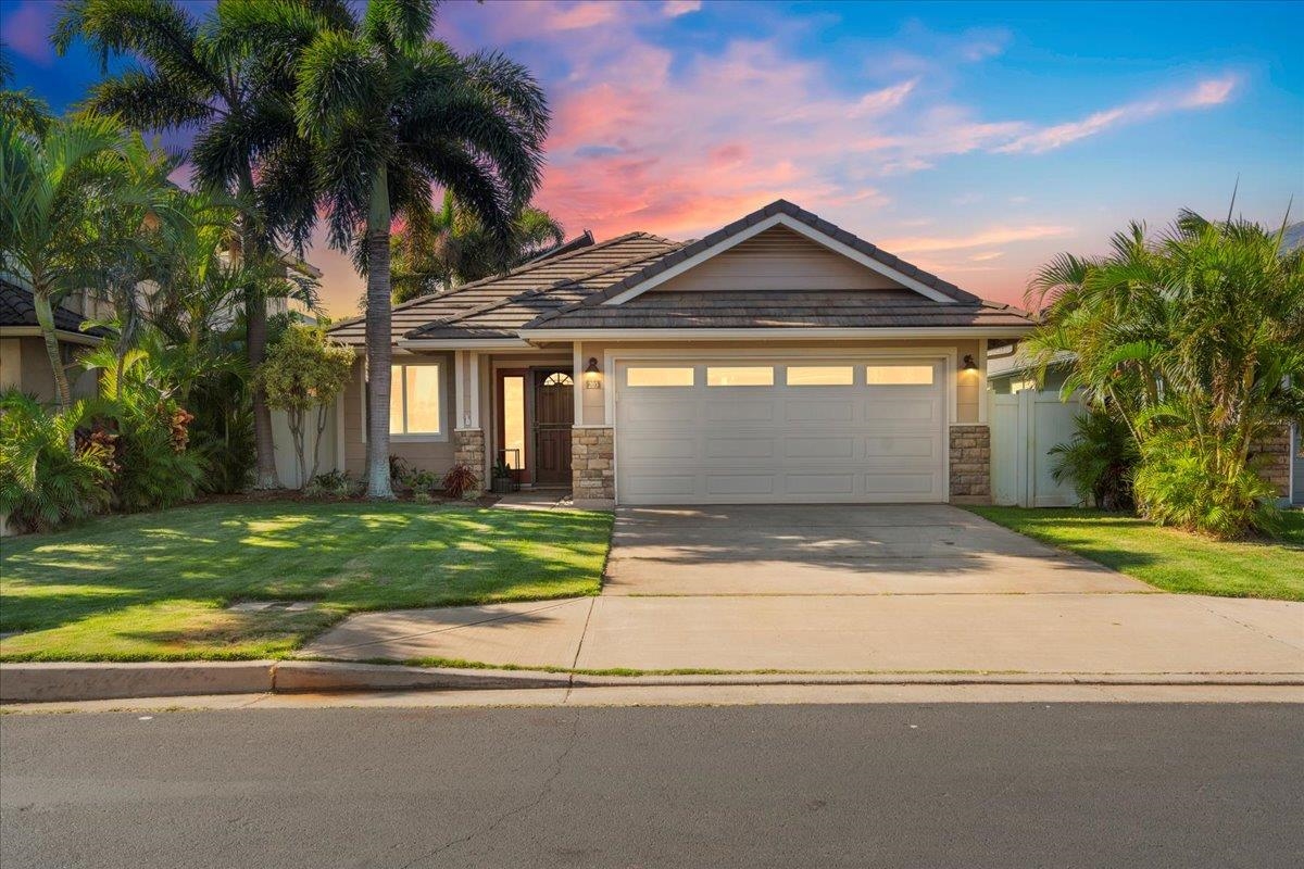 203  Molehulehu Loop Maui Lani, Kahului home - photo 38 of 42