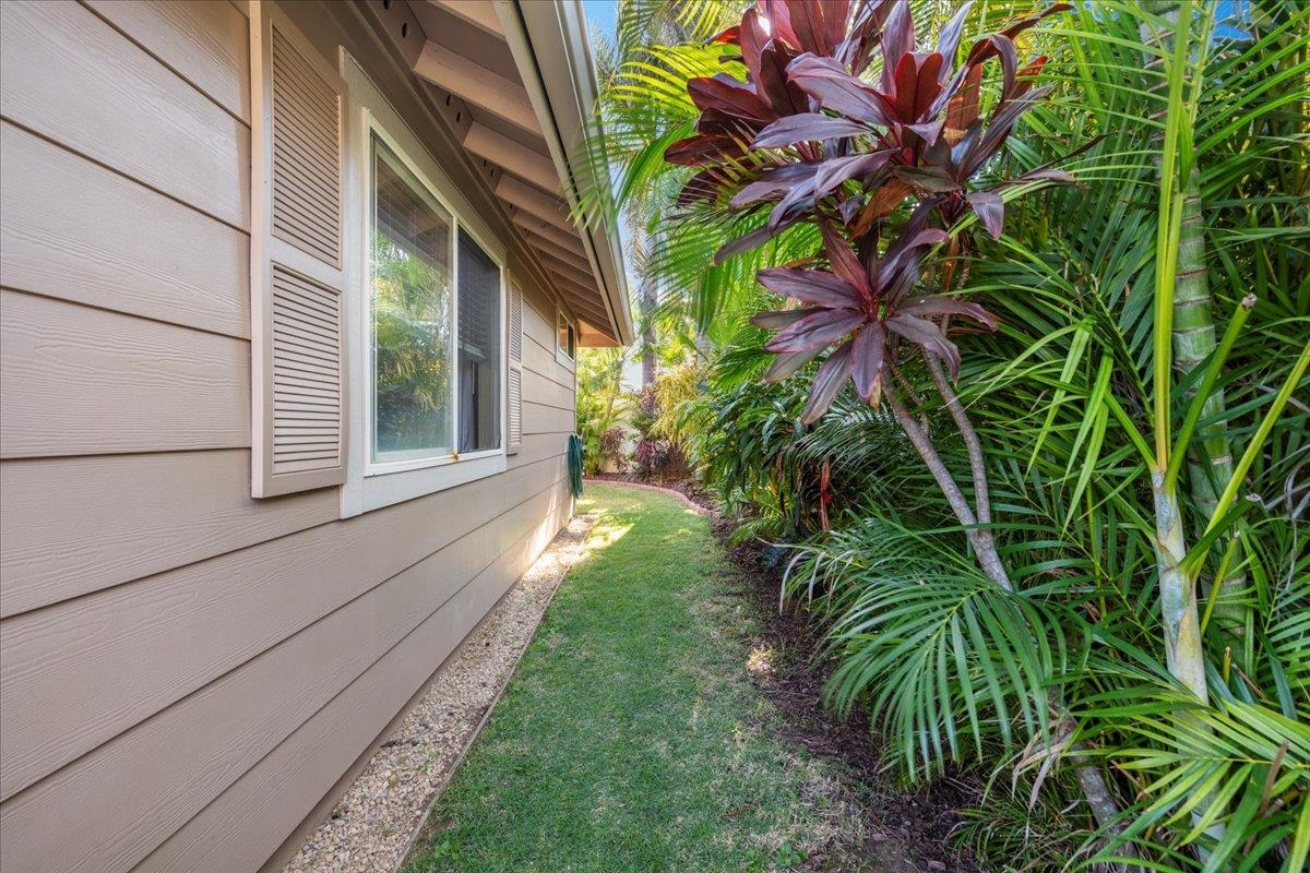 203  Molehulehu Loop Maui Lani, Kahului home - photo 40 of 42