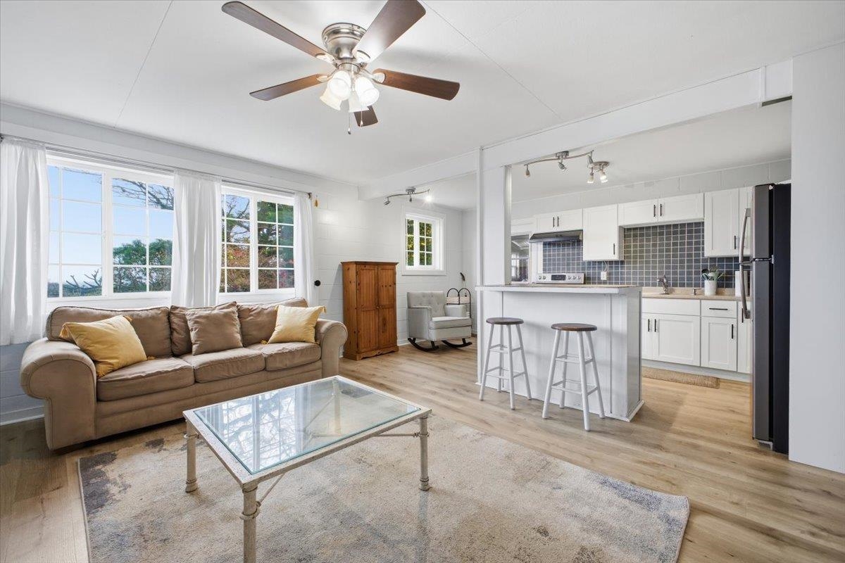 2035  Kahekili Hwy , Wailuku home - photo 19 of 29