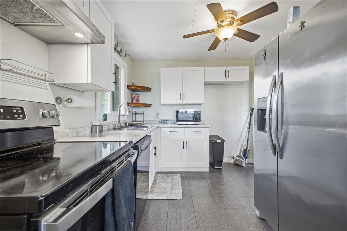 2035  Kahekili Hwy , Wailuku home - photo 7 of 29