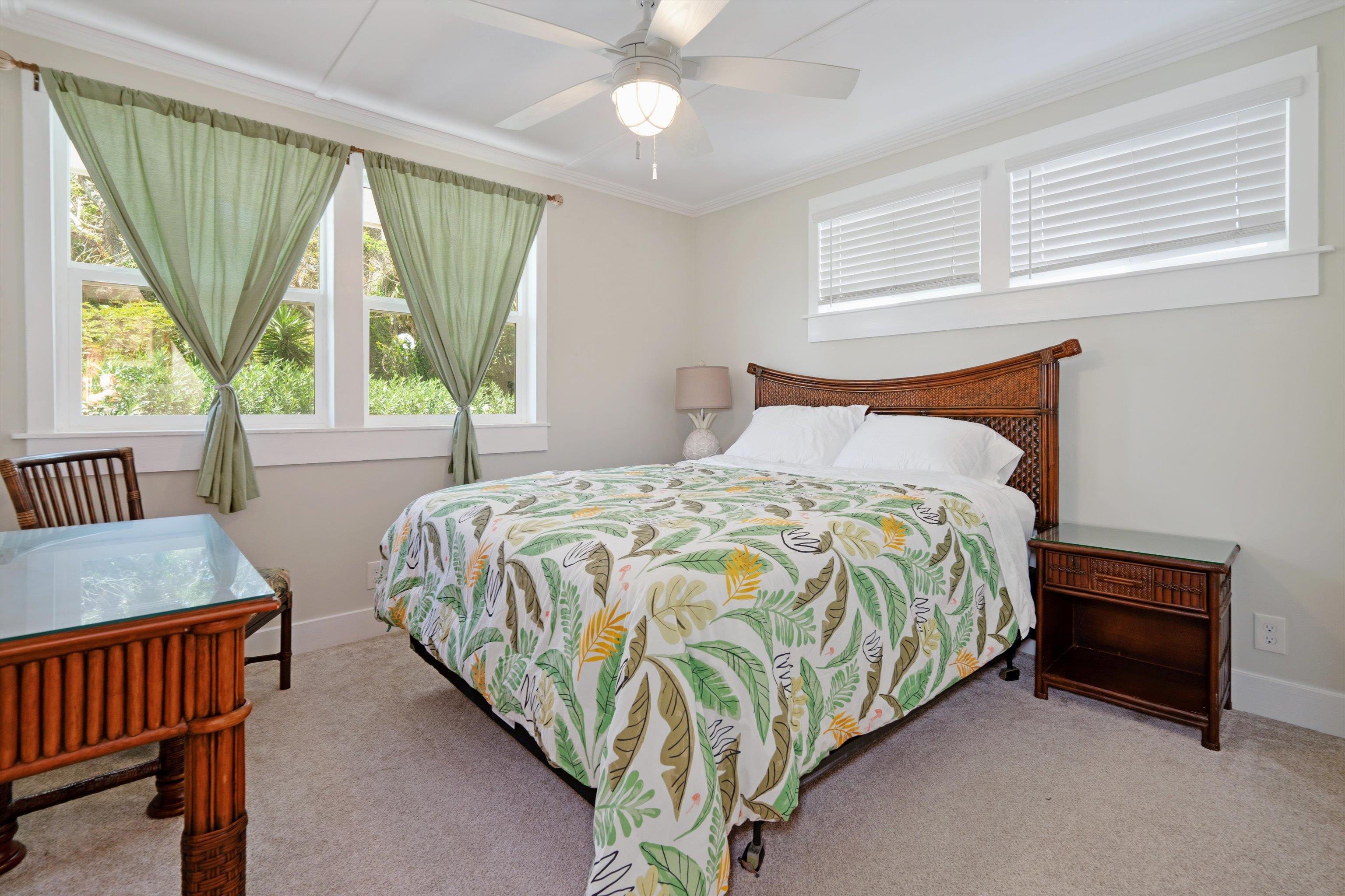 2038  Kahekili Hwy , Wailuku home - photo 20 of 48