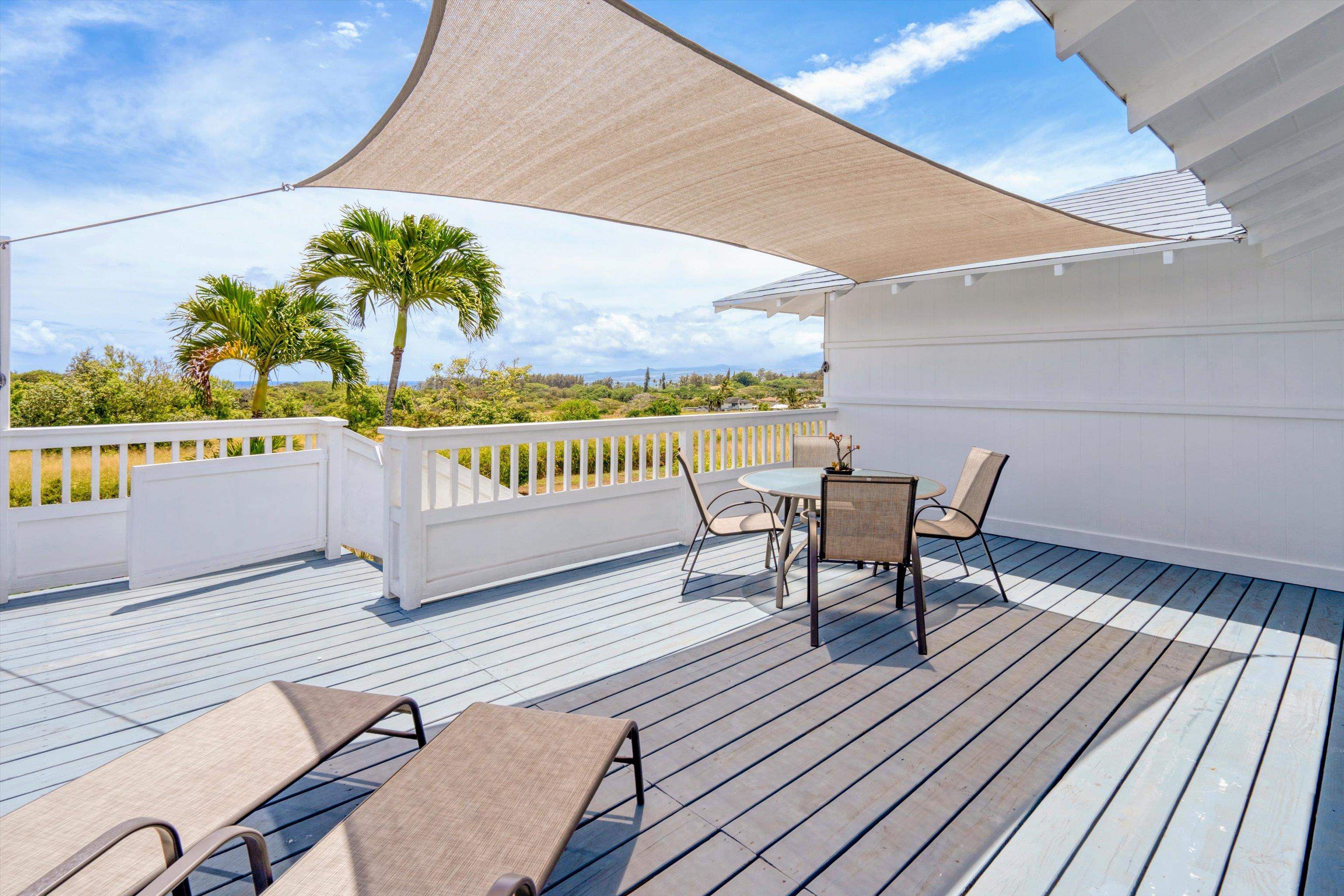 2038  Kahekili Hwy , Wailuku home - photo 22 of 48