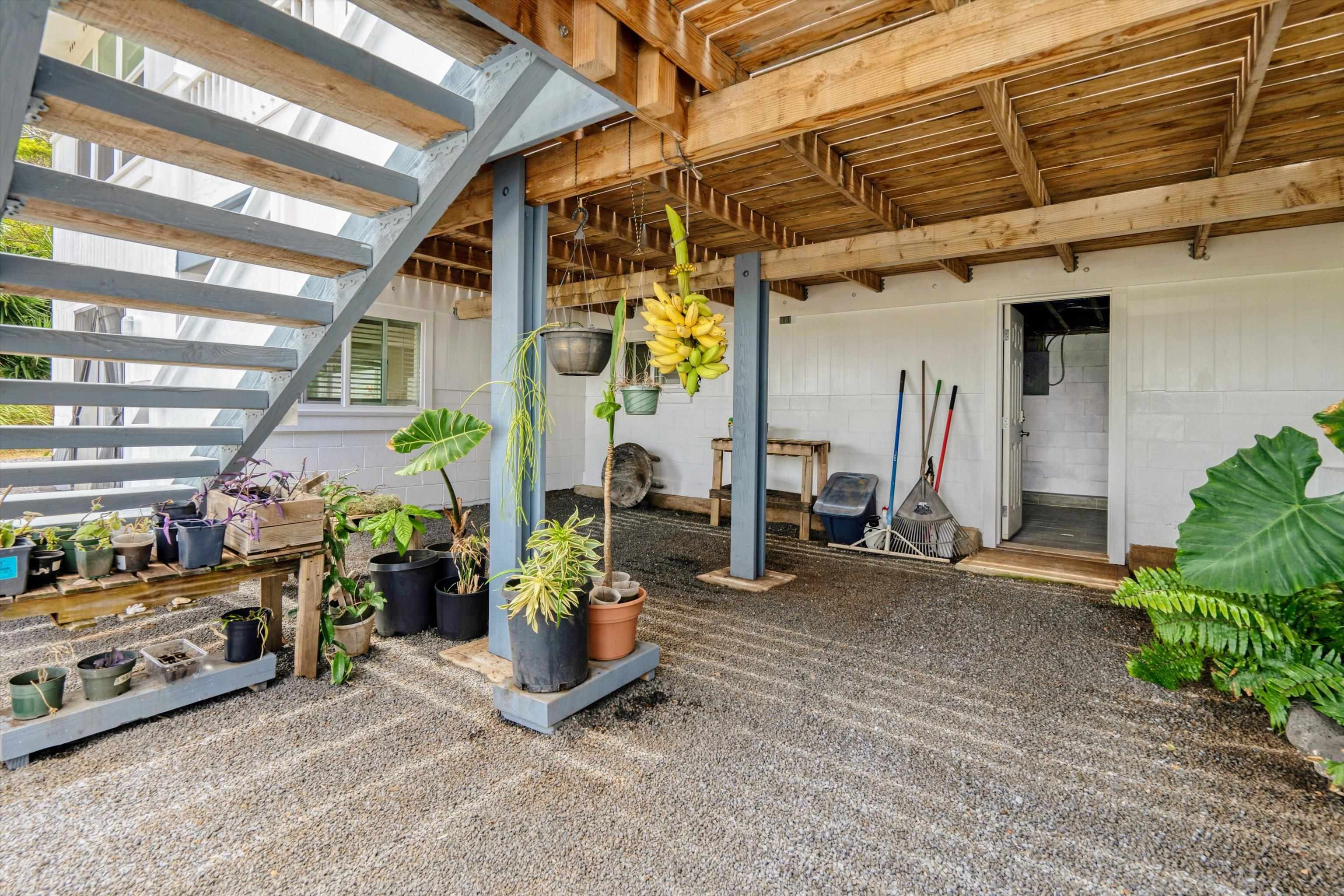 2038  Kahekili Hwy , Wailuku home - photo 42 of 48