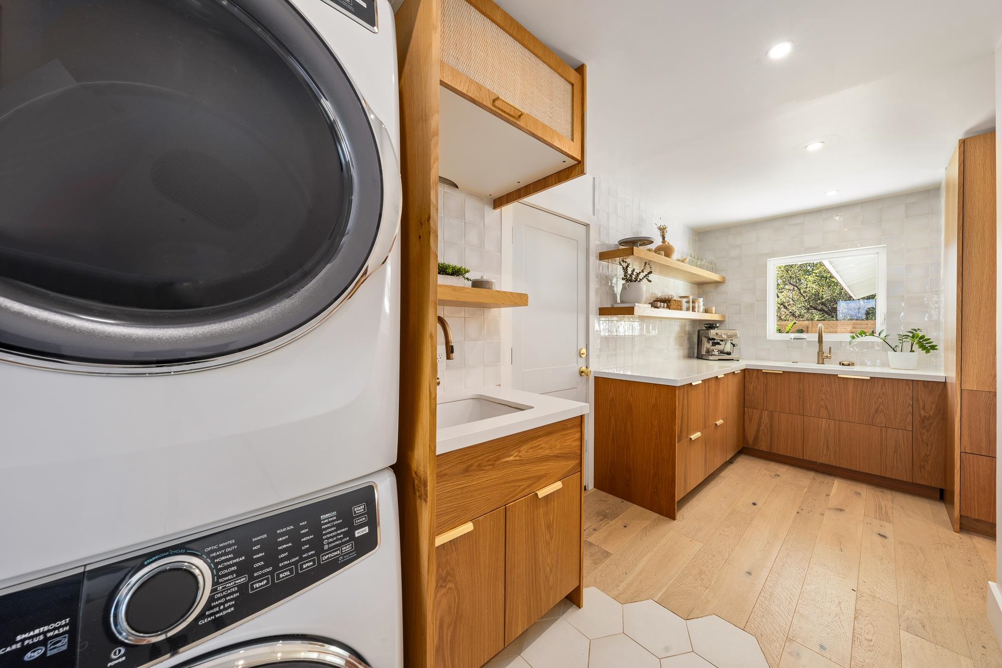 2040  Kanakanui Rd , Kihei home - photo 13 of 30