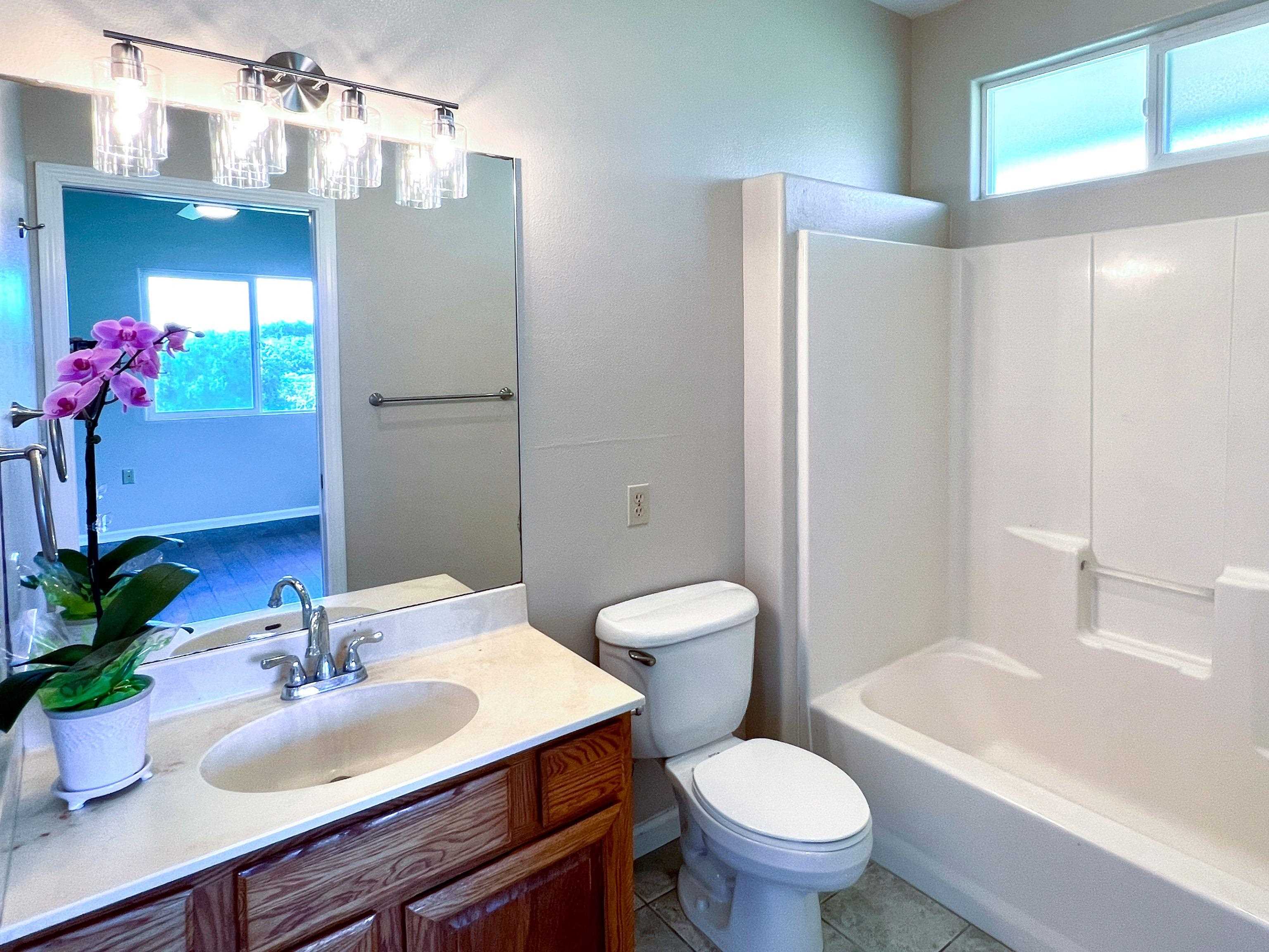 2042  Kahekili Hwy , Wailuku home - photo 7 of 28