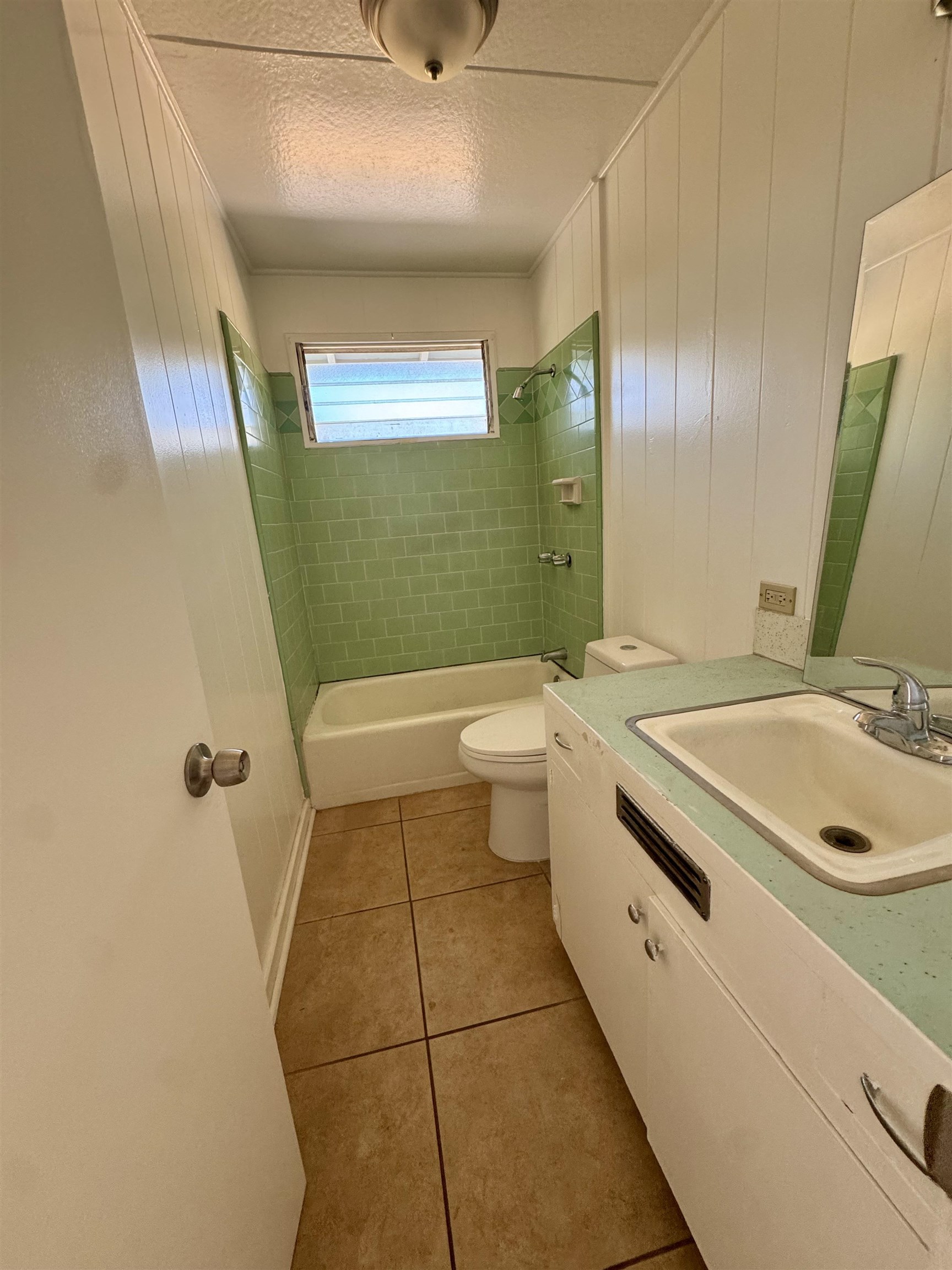 205  Ala Malama Ave , Molokai home - photo 19 of 23