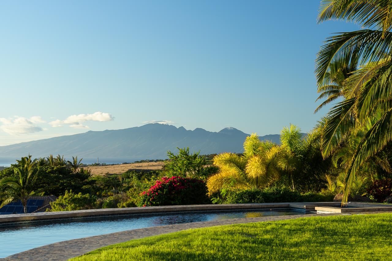 205  Pua Niu Way Launiupoko, Lahaina home - photo 37 of 48