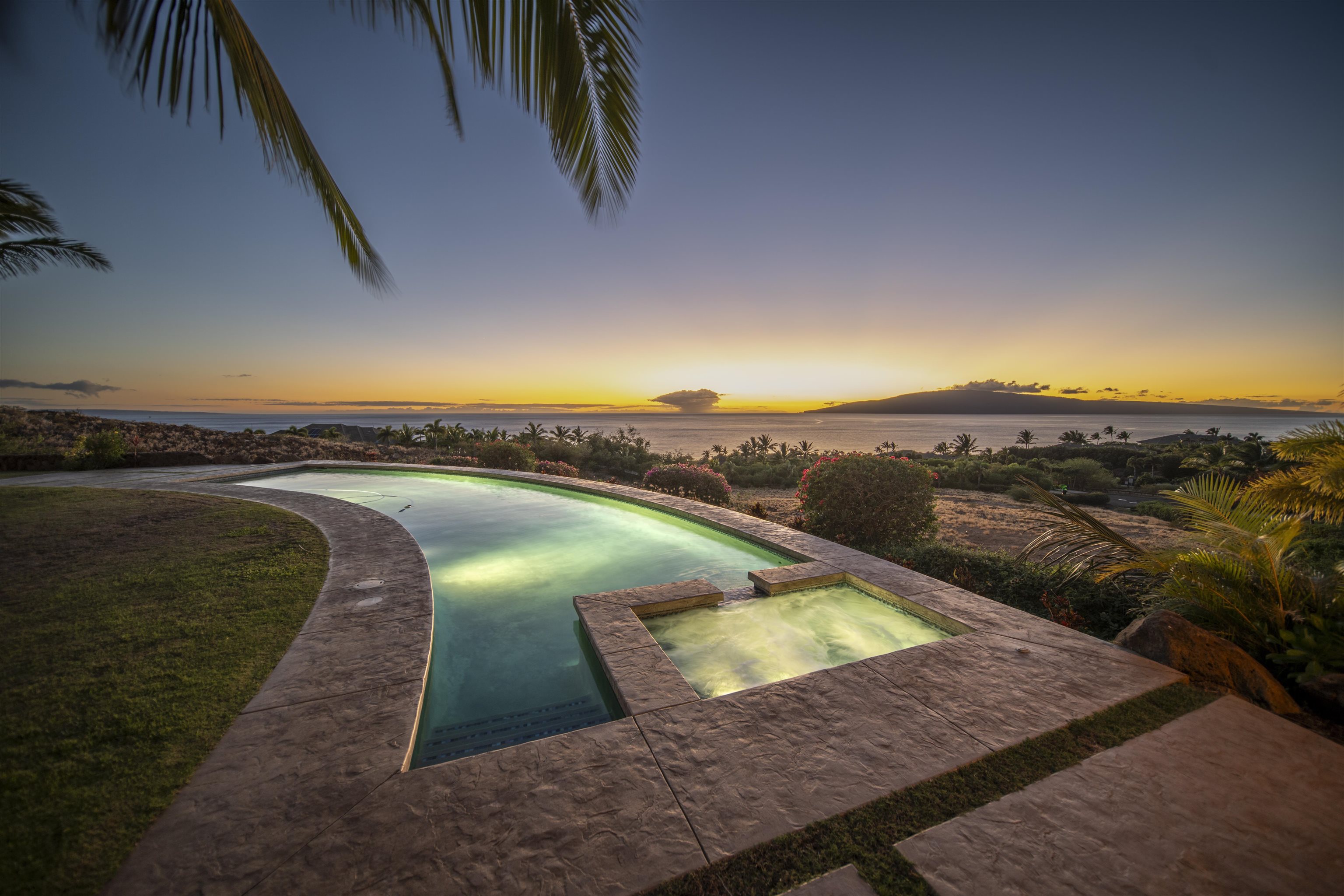 205  Pua Niu Way Launiupoko, Lahaina home - photo 43 of 45