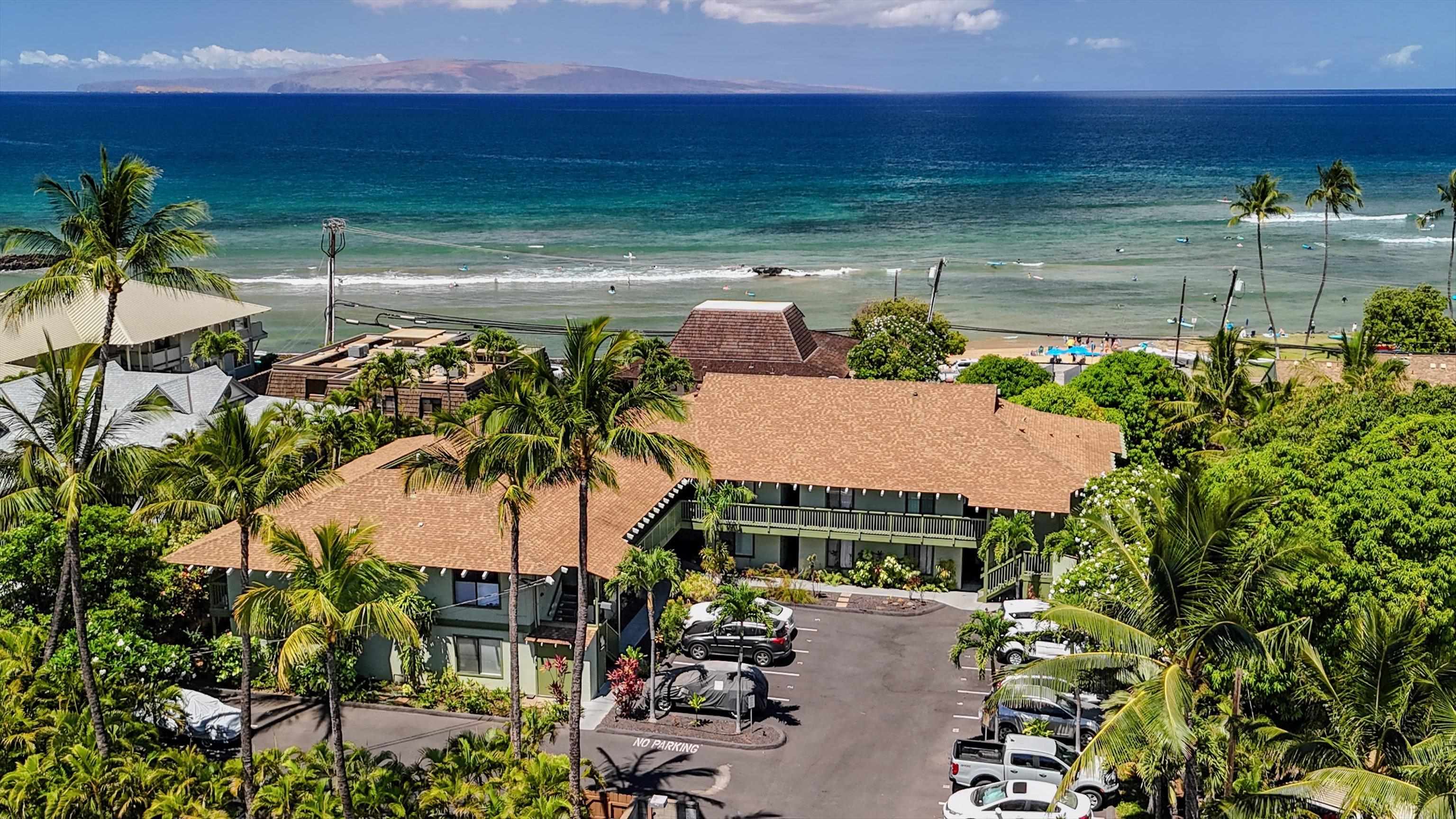 Kanoe Apts condo # 203, Kihei, Hawaii - photo 19 of 37