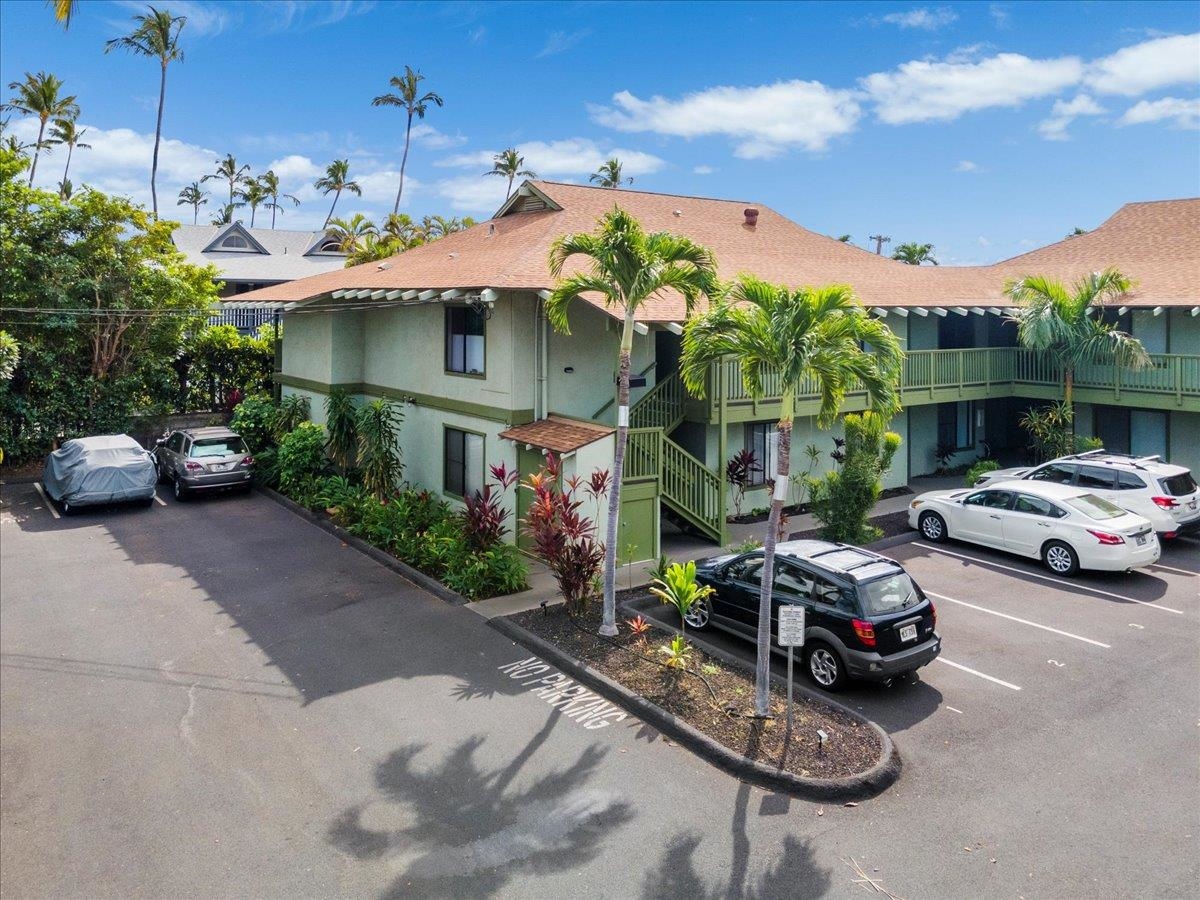 Kanoe Apts condo # 203, Kihei, Hawaii - photo 23 of 29