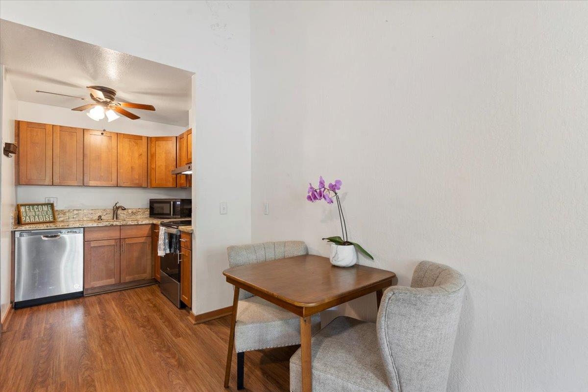 Kanoe Apts condo # 203, Kihei, Hawaii - photo 9 of 29