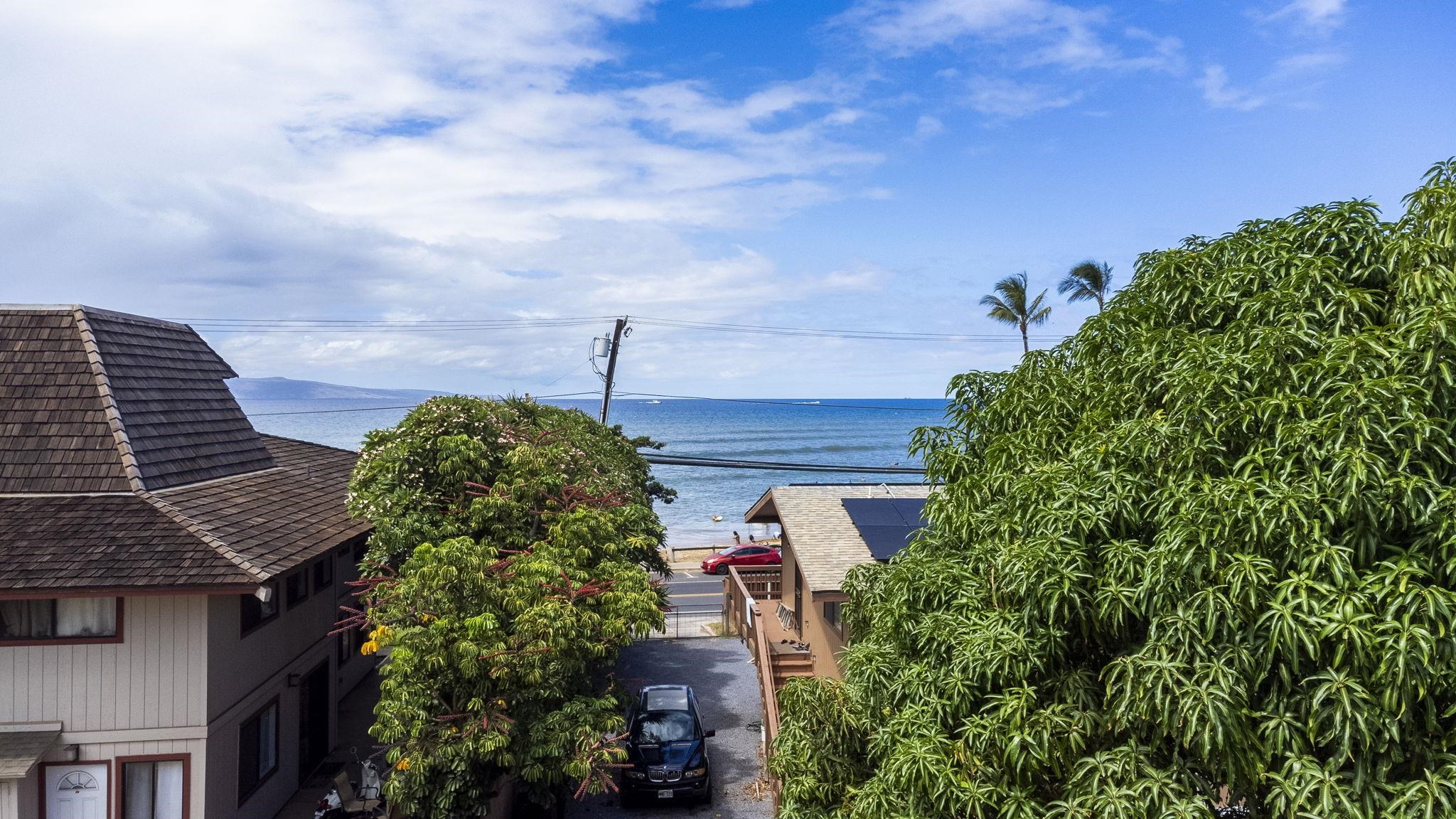 Kanoe Apts condo # 208, Kihei, Hawaii - photo 24 of 35