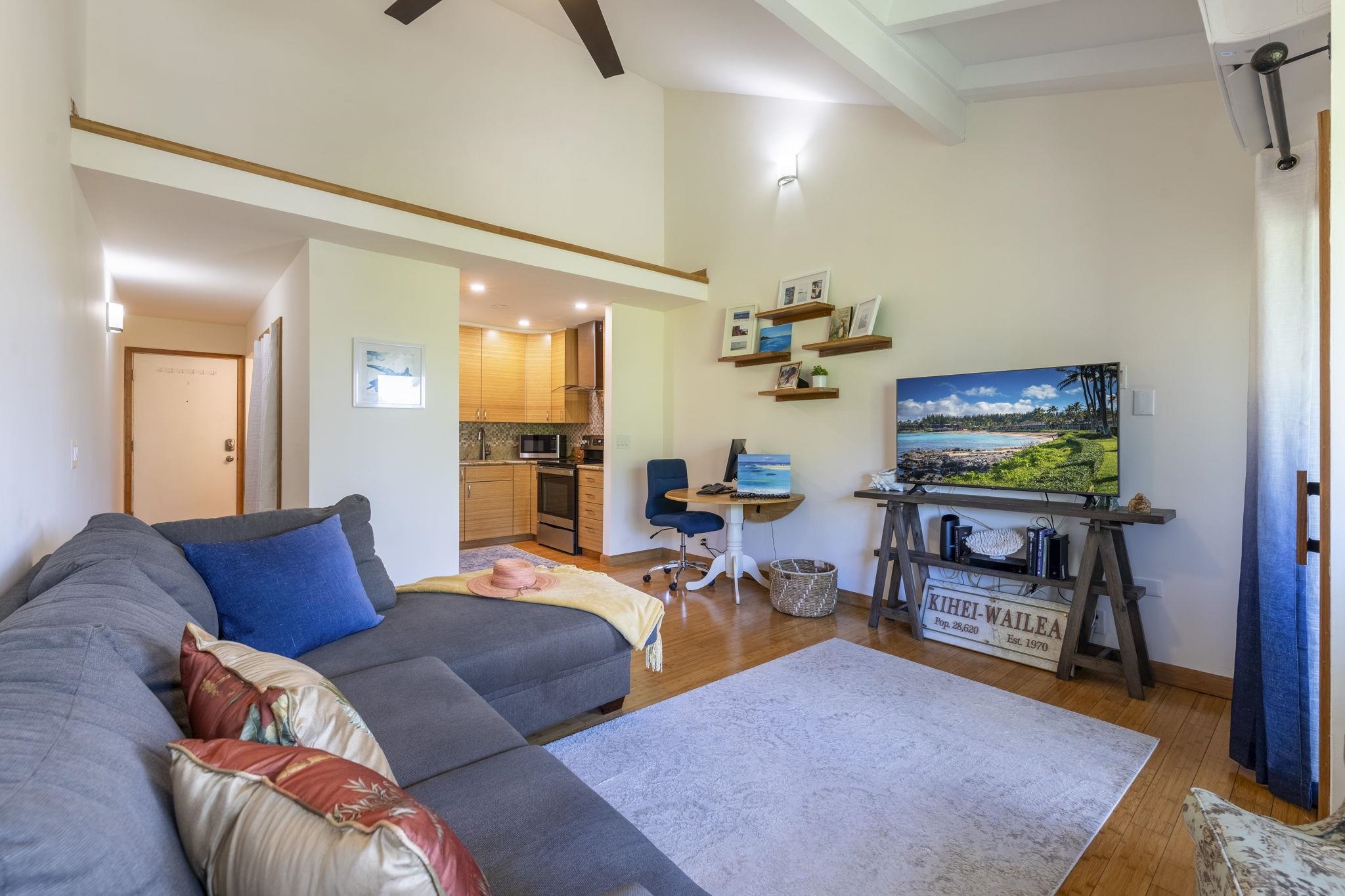 Kanoe Apts condo # 208, Kihei, Hawaii - photo 2 of 38