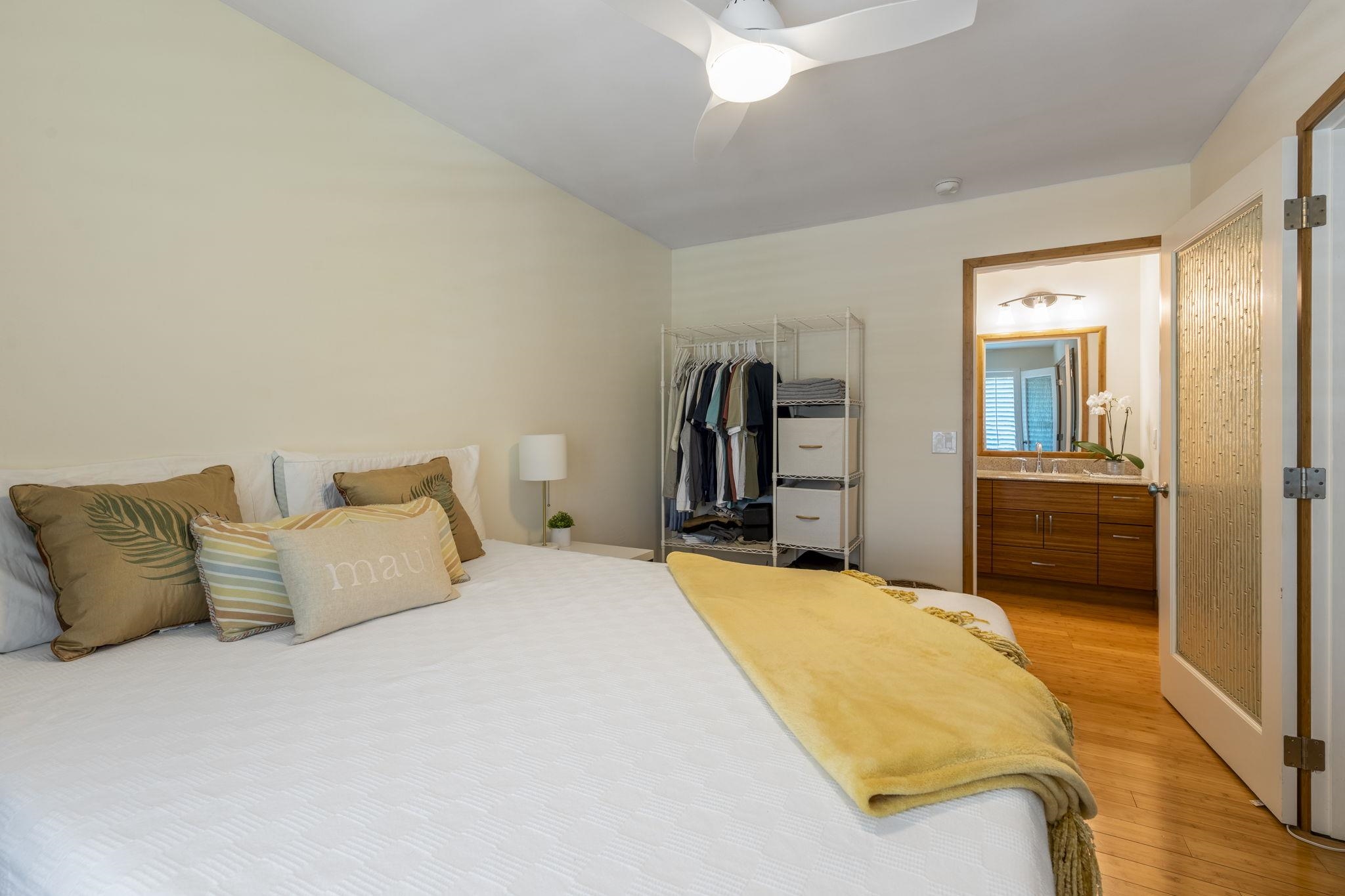 Kanoe Apts condo # 208, Kihei, Hawaii - photo 22 of 38