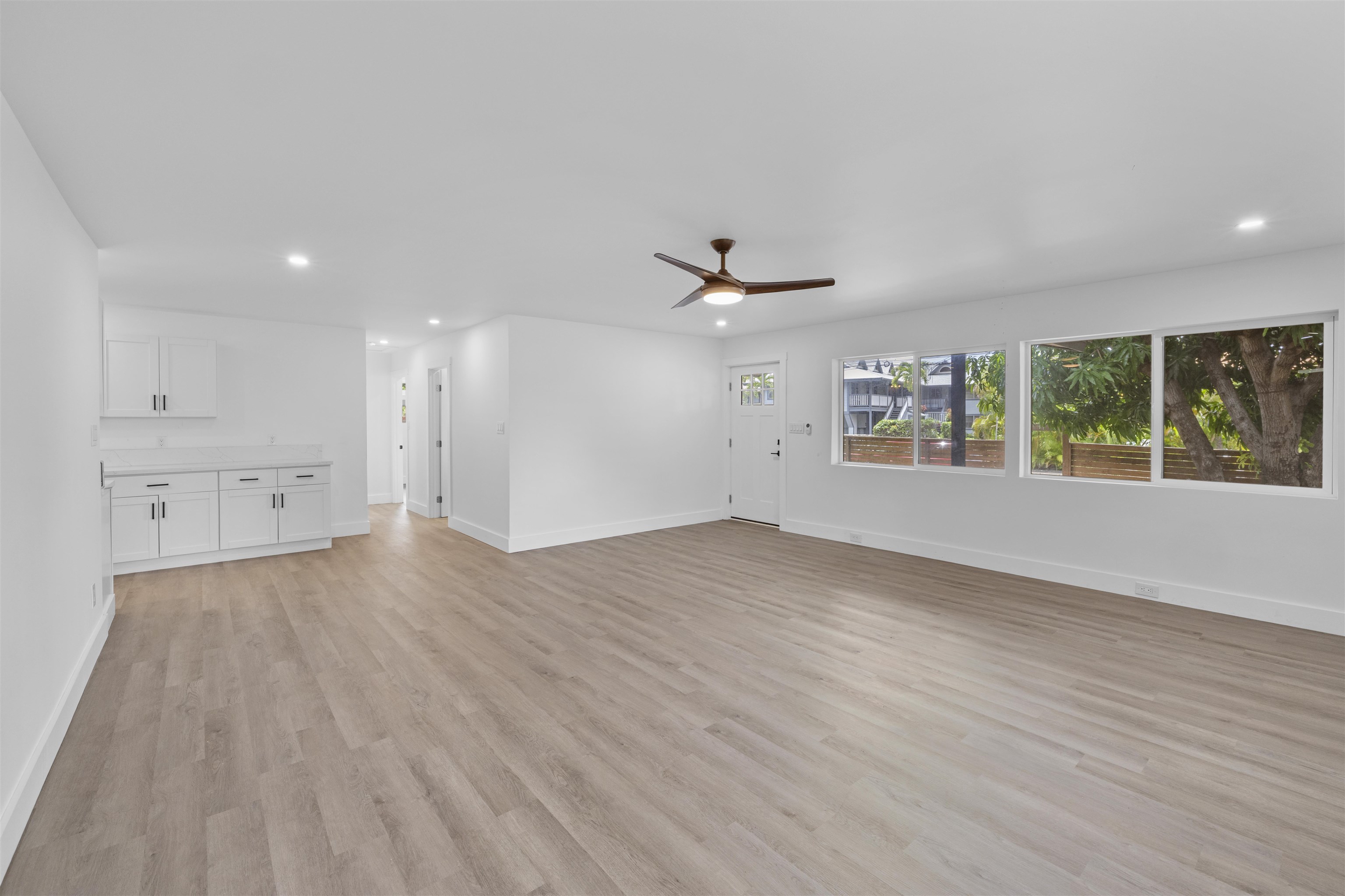 2055  Kanoe St , Kihei home - photo 6 of 35