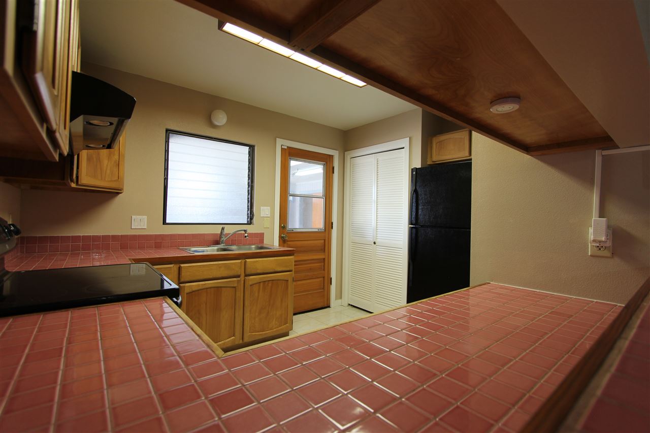 206  Ani St , Kahului home - photo 6 of 15