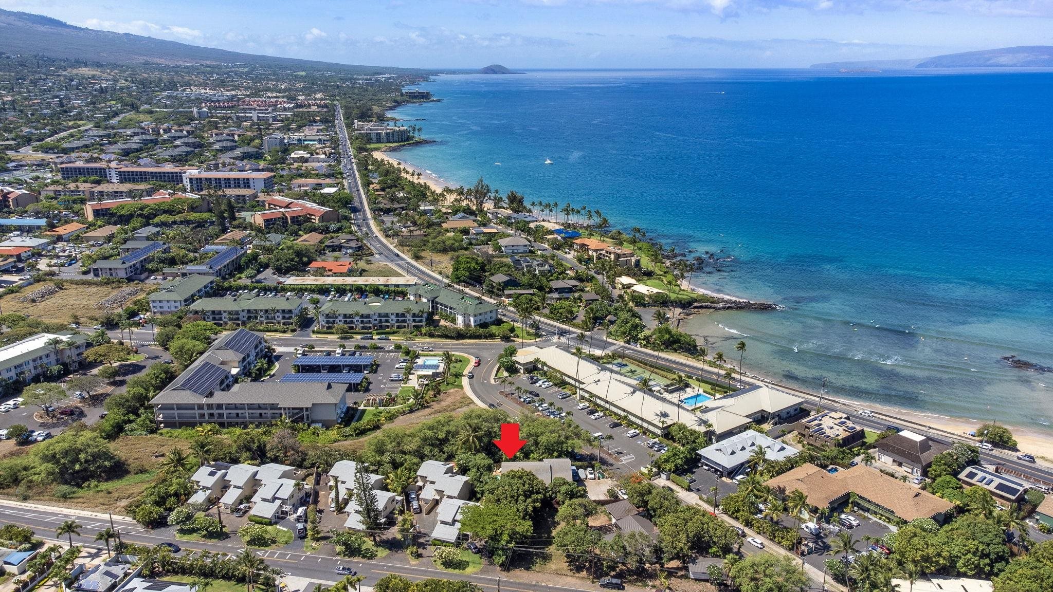 Kanoelani Apts condo # C, Kihei, Hawaii - photo 37 of 38