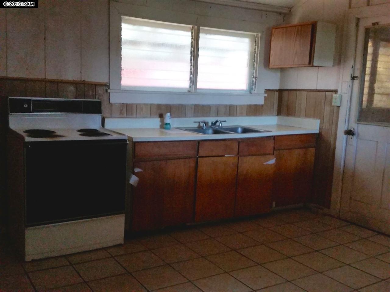 2070  Puuohala Rd , Wailuku home - photo 3 of 11