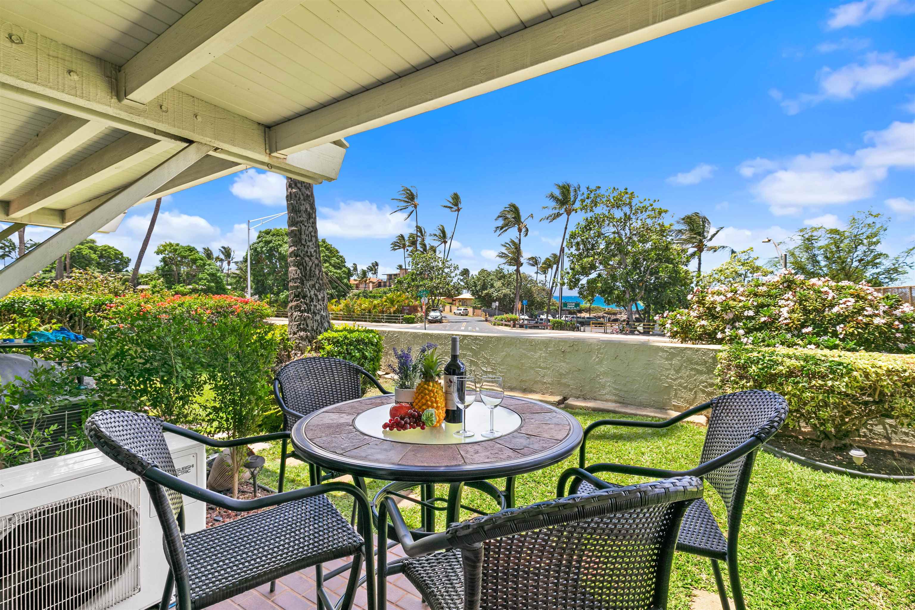 Shores of Maui condo # 123, Kihei, Hawaii - photo 4 of 30