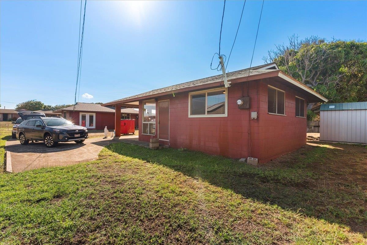 208  Molokai Hema St Kahului, Kahului home - photo 26 of 41