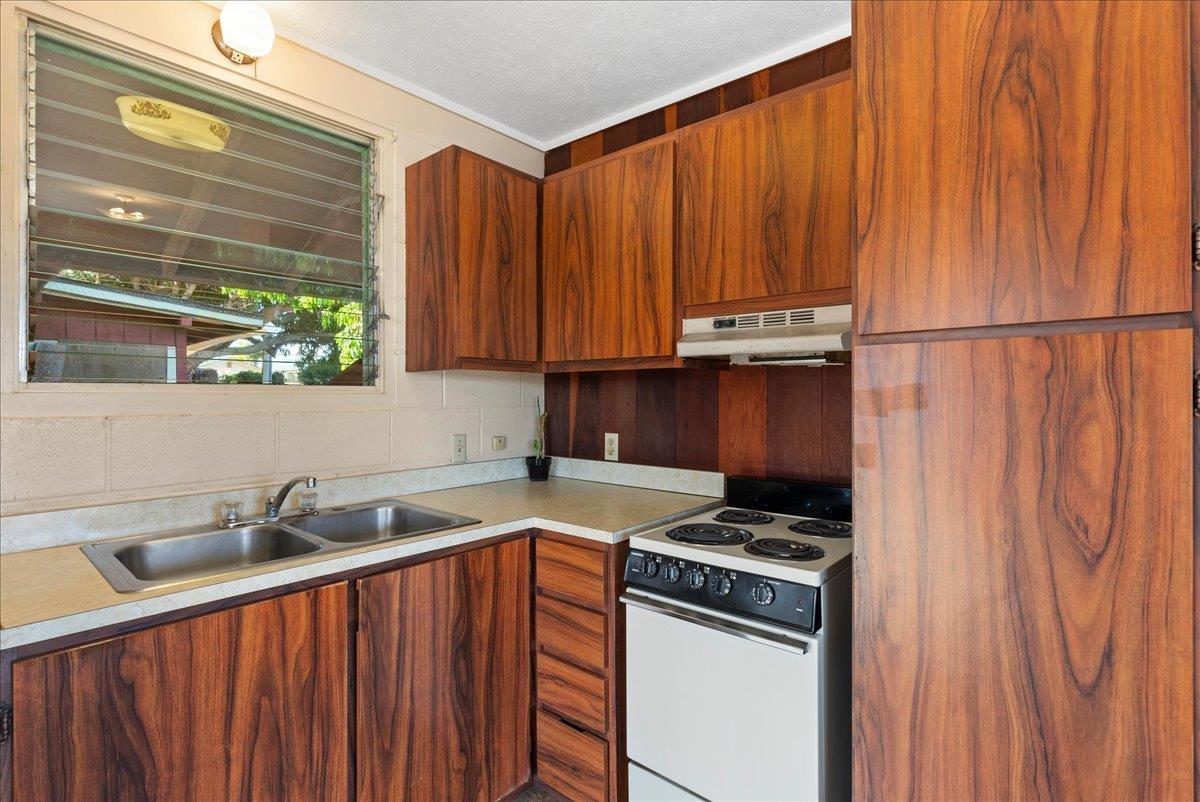 208  Molokai Hema St Kahului, Kahului home - photo 33 of 41