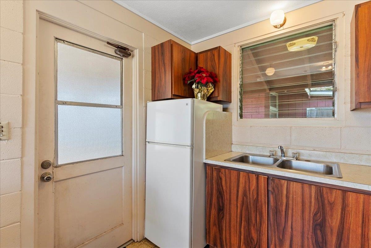 208  Molokai Hema St Kahului, Kahului home - photo 34 of 41