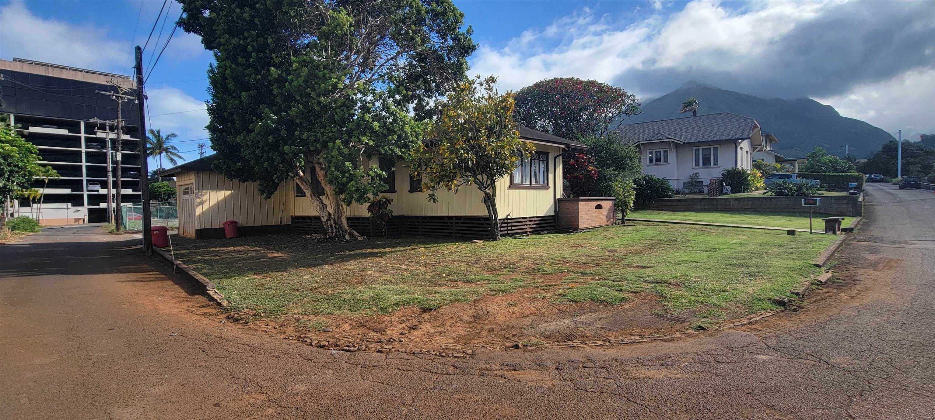 209  Muliwai Dr , Wailuku home - photo 2 of 26