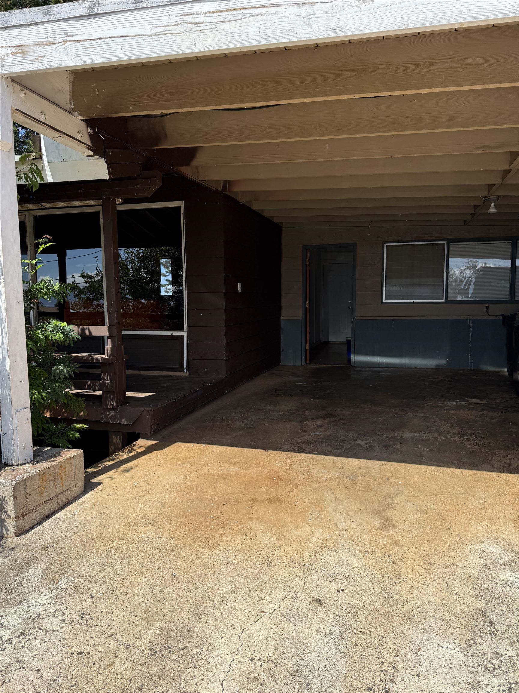 2095  Lilikoi Rd , Haiku home - photo 3 of 27