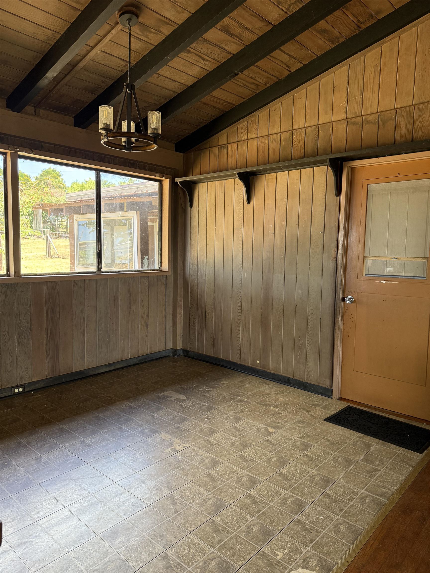 2095  Lilikoi Rd , Haiku home - photo 6 of 27