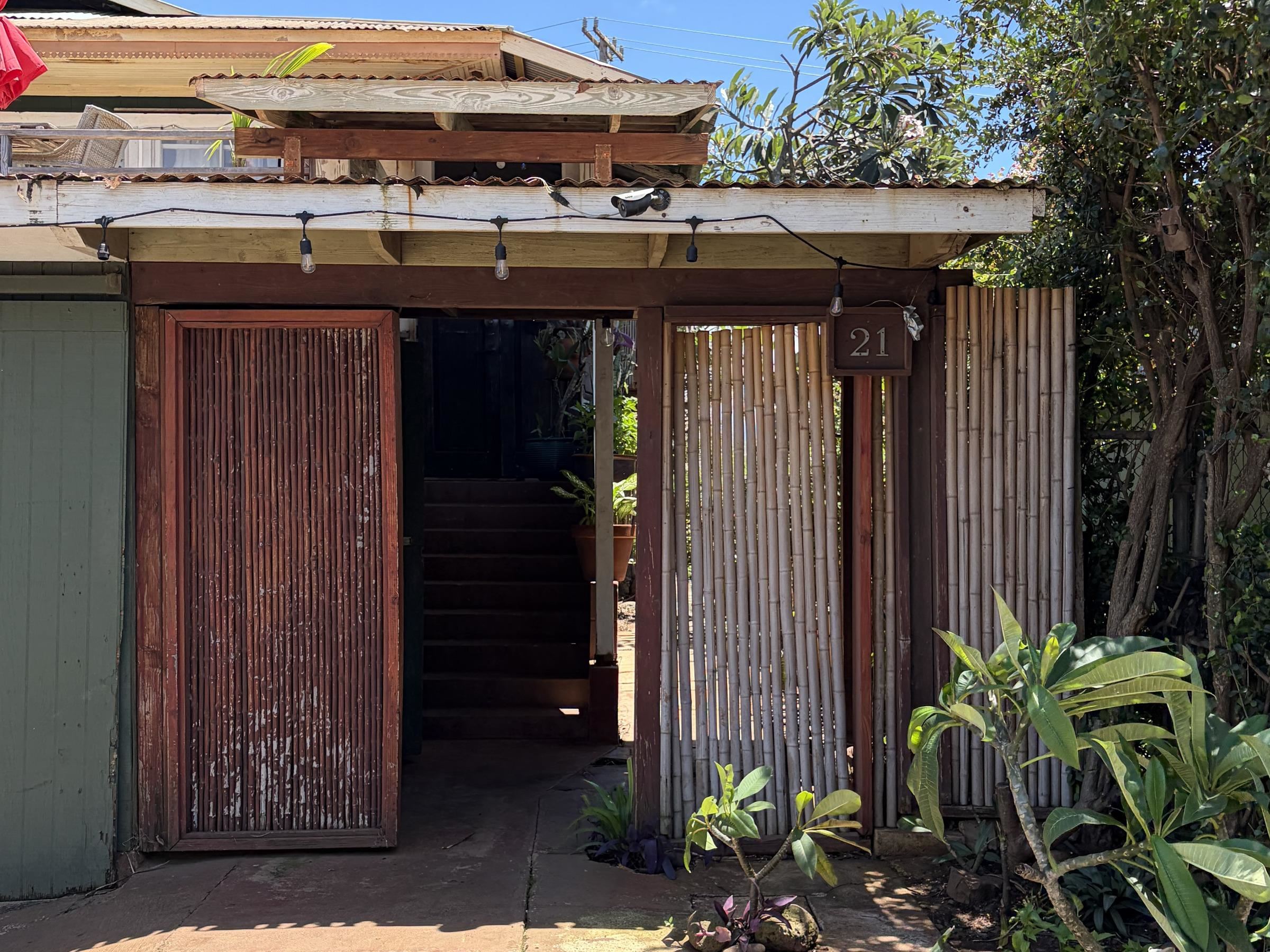 21  Akoni Pl , Spreckelsville/Paia/Kuau home - photo 2 of 13