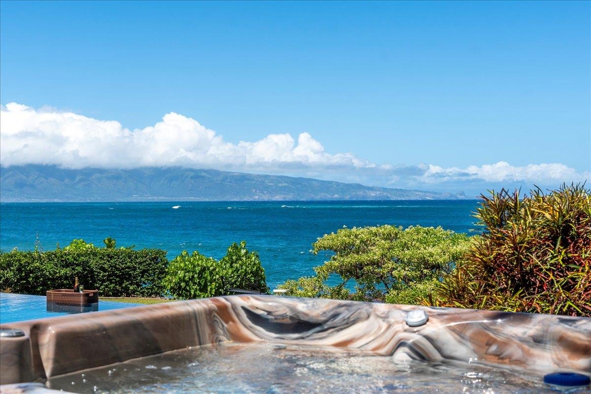 21  Kaulua Pl Ku'au, Spreckelsville/Paia/Kuau home - photo 19 of 47