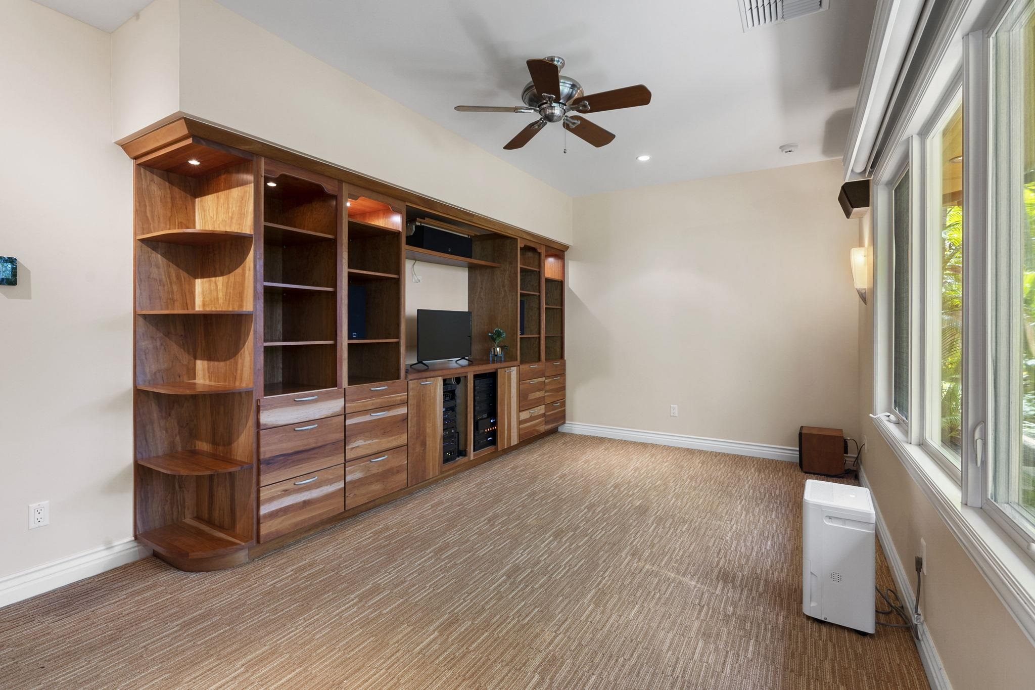 21  Kaulua Pl Ku'au, Spreckelsville/Paia/Kuau home - photo 28 of 47