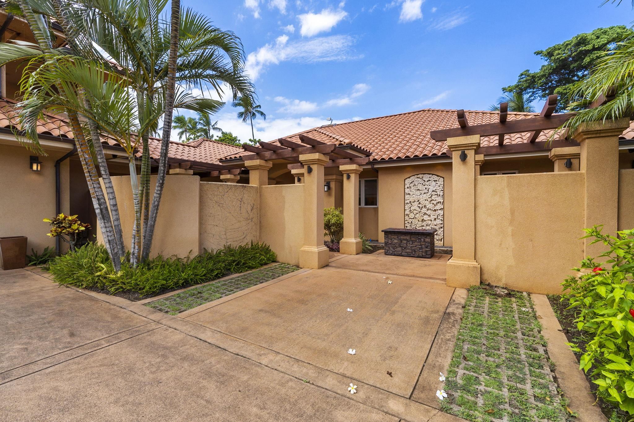 21  Kaulua Pl Ku'au, Spreckelsville/Paia/Kuau home - photo 40 of 47