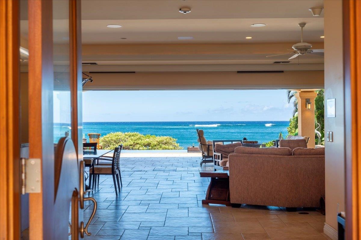 21  Kaulua Pl Ku'au, Spreckelsville/Paia/Kuau home - photo 6 of 47