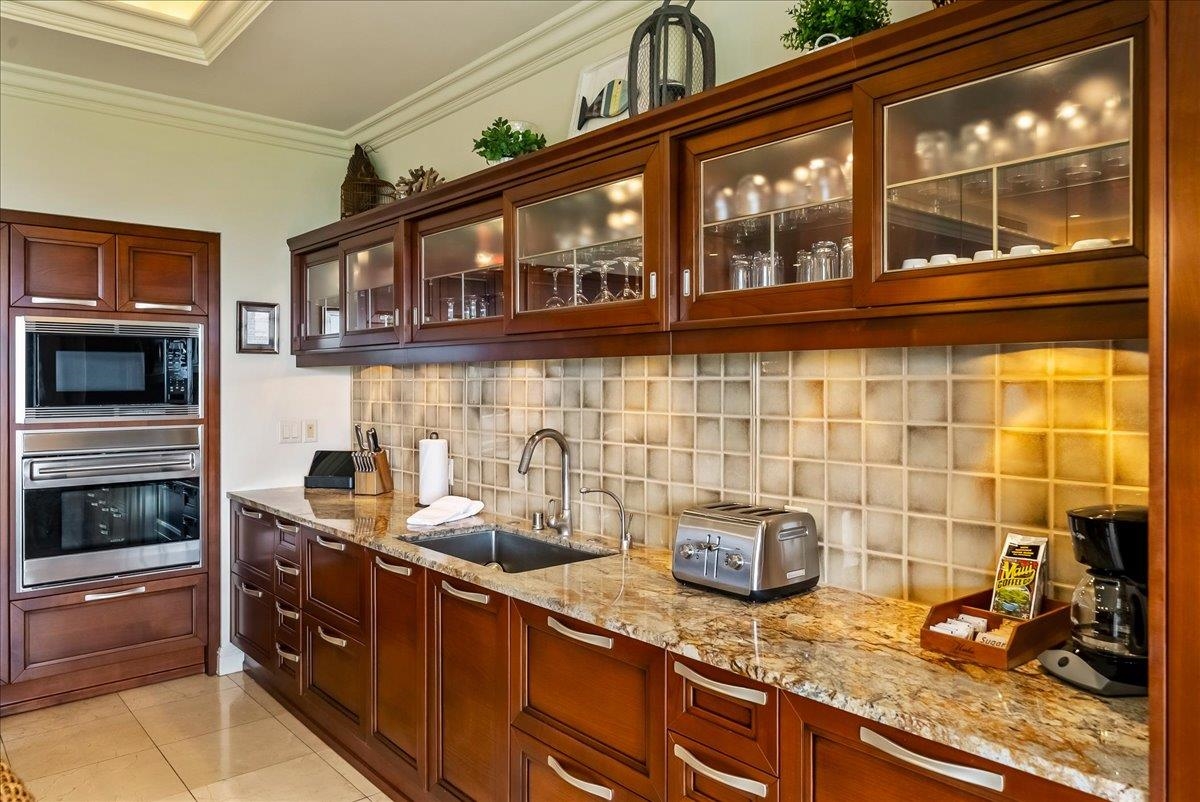 Hoolei condo # 4, Kihei, Hawaii - photo 12 of 50