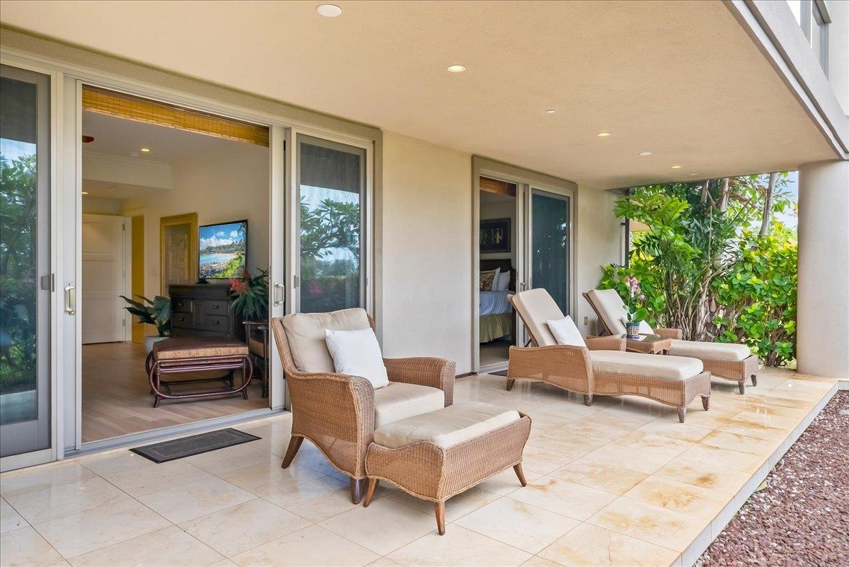 Hoolei condo # 4, Kihei, Hawaii - photo 34 of 50