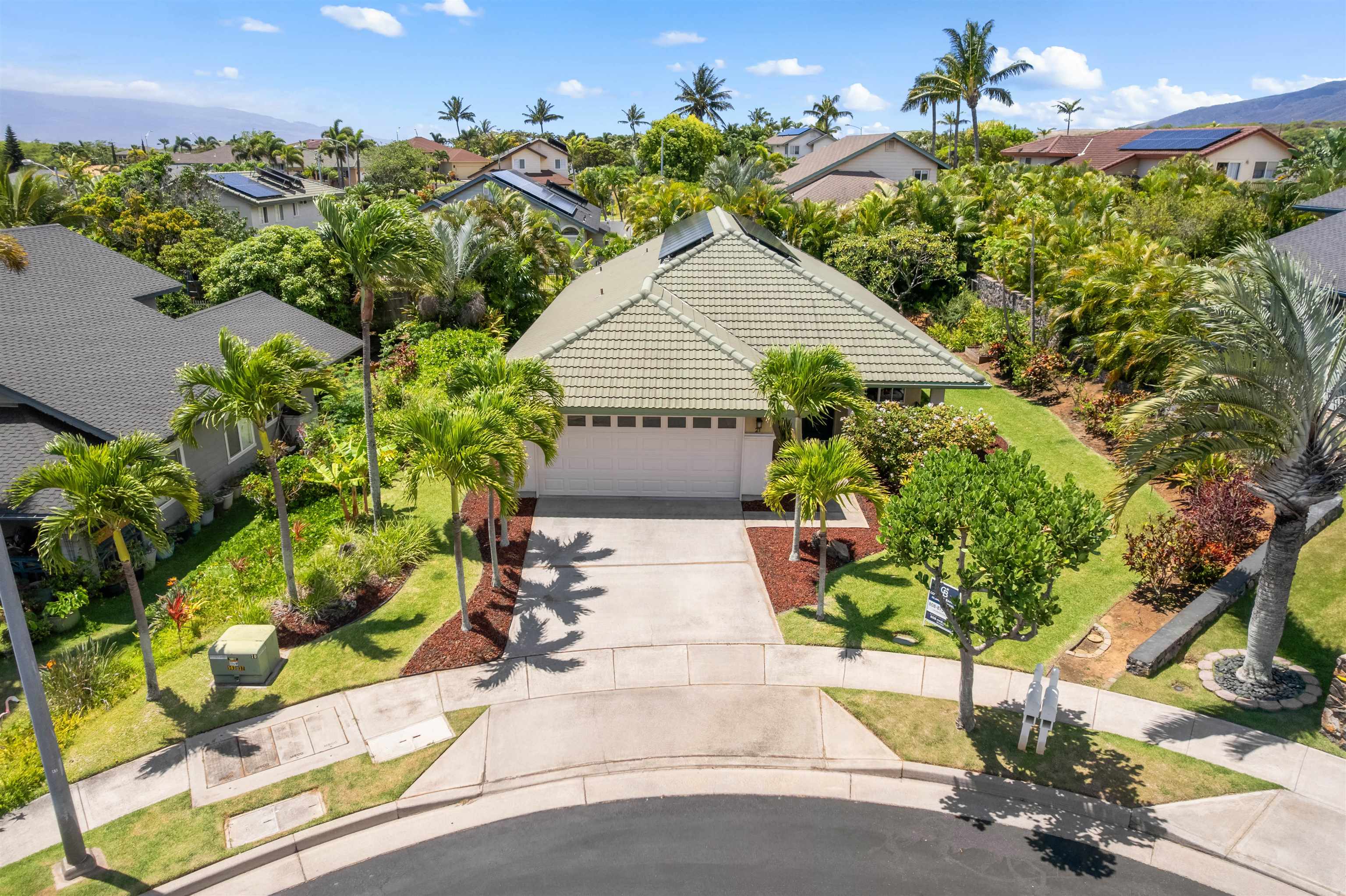 21  Pahe'e Pl Maui Lani, Kahului home - photo 4 of 35
