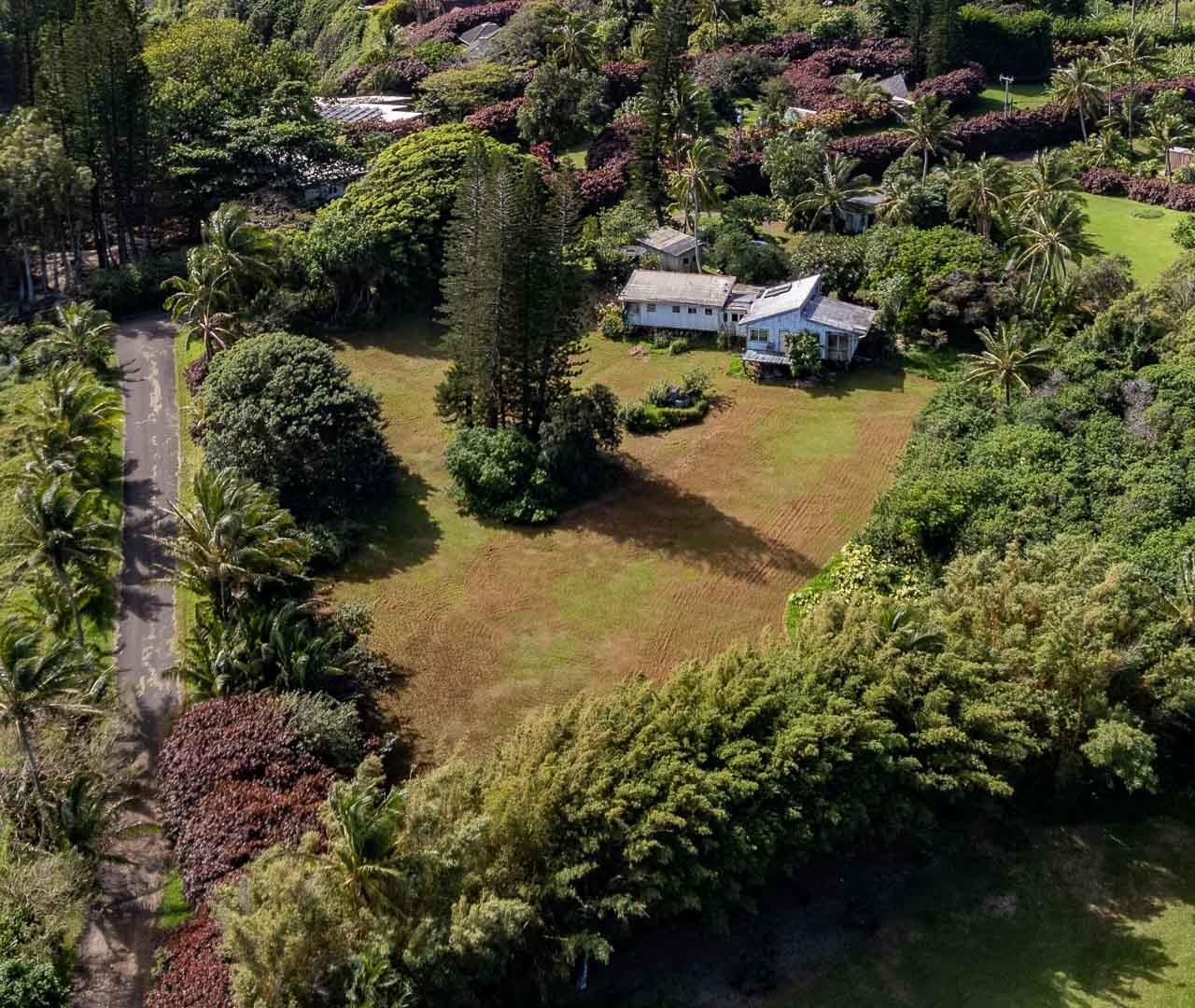 210  Door Of Faith Rd Huelo, Haiku home - photo 8 of 46