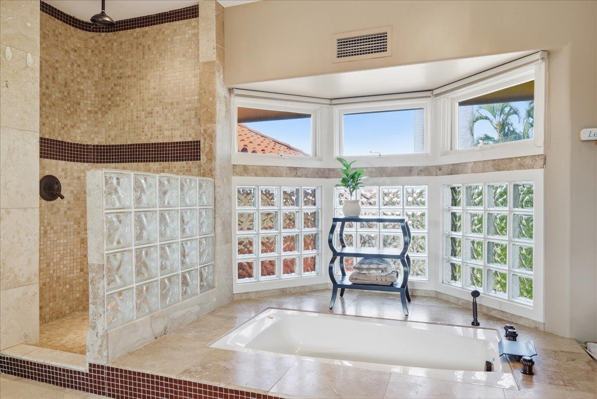 210  E Ikea Moku Pl Wailea Kialoa, Wailea/Makena home - photo 26 of 46