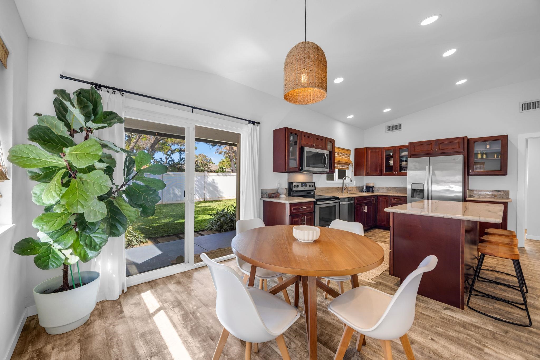 210  Luakahi Cir Kihei, Kihei home - photo 8 of 45