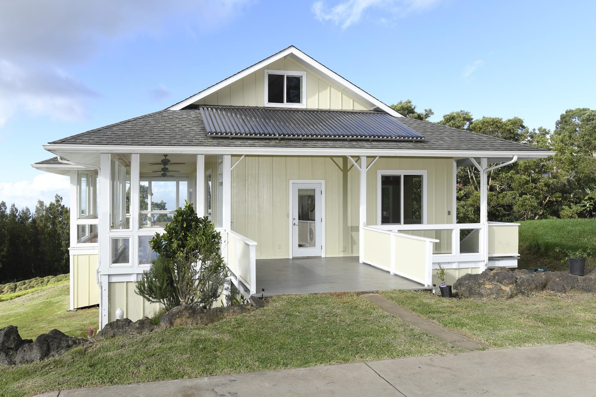 210  Napoko Pl , Kula/Ulupalakua/Kanaio home - photo 3 of 37