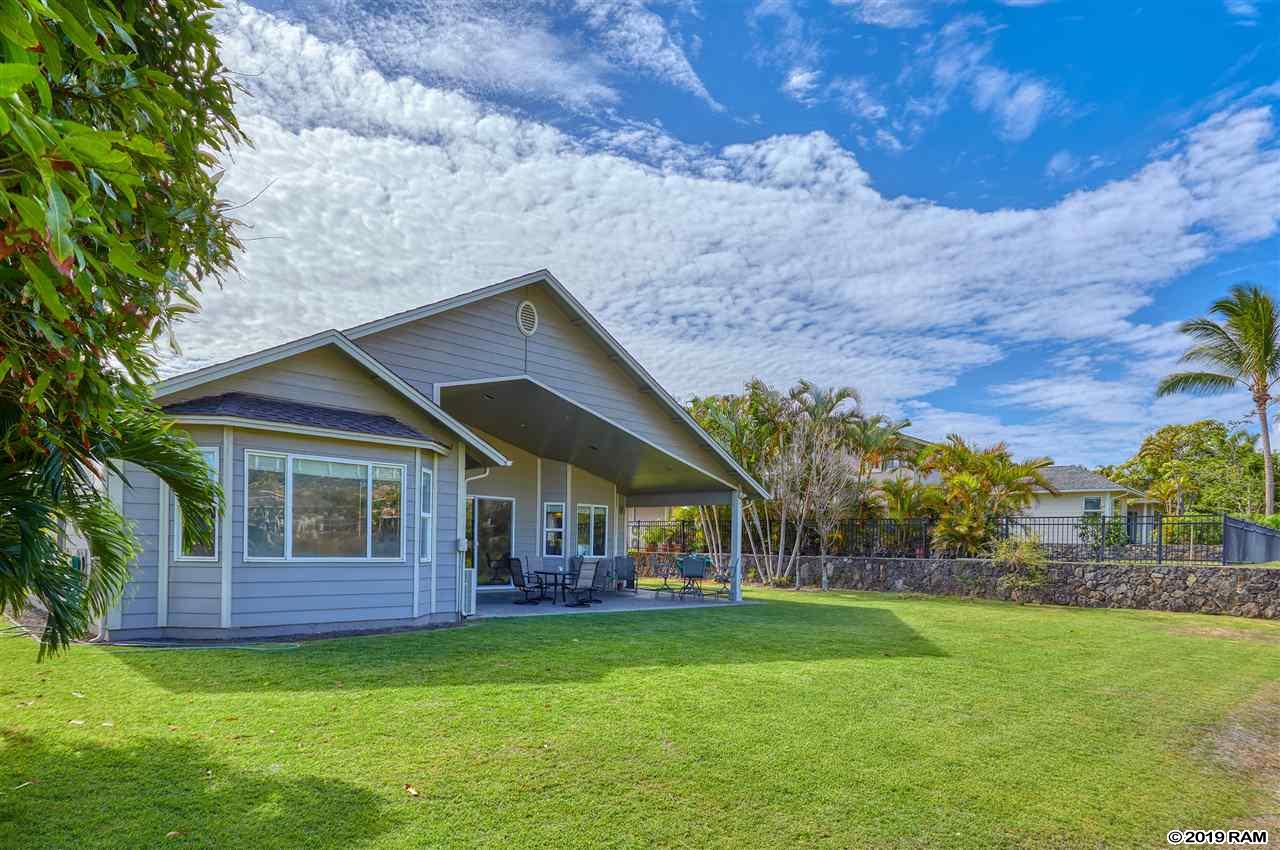 210  Puumakani St Maui Lani, Kahului home - photo 7 of 30